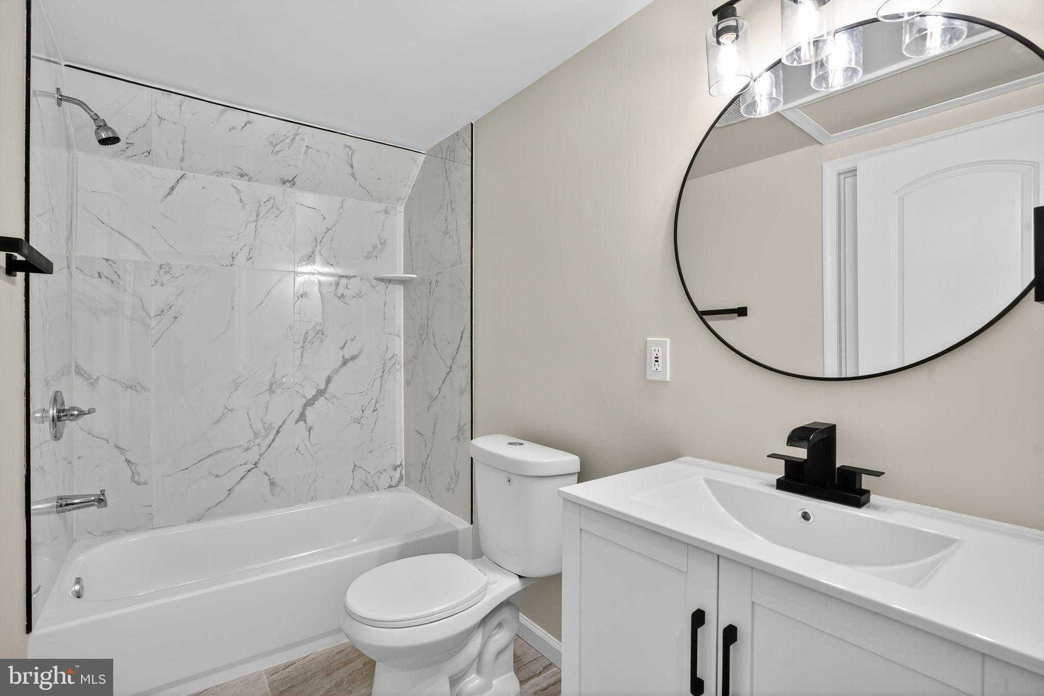 5904 Harvey St photo 13