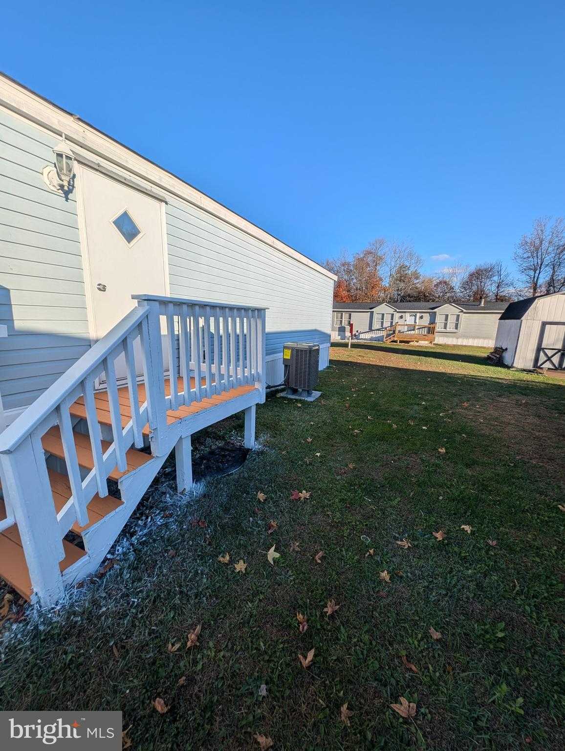 230 Poclain Rd photo 10