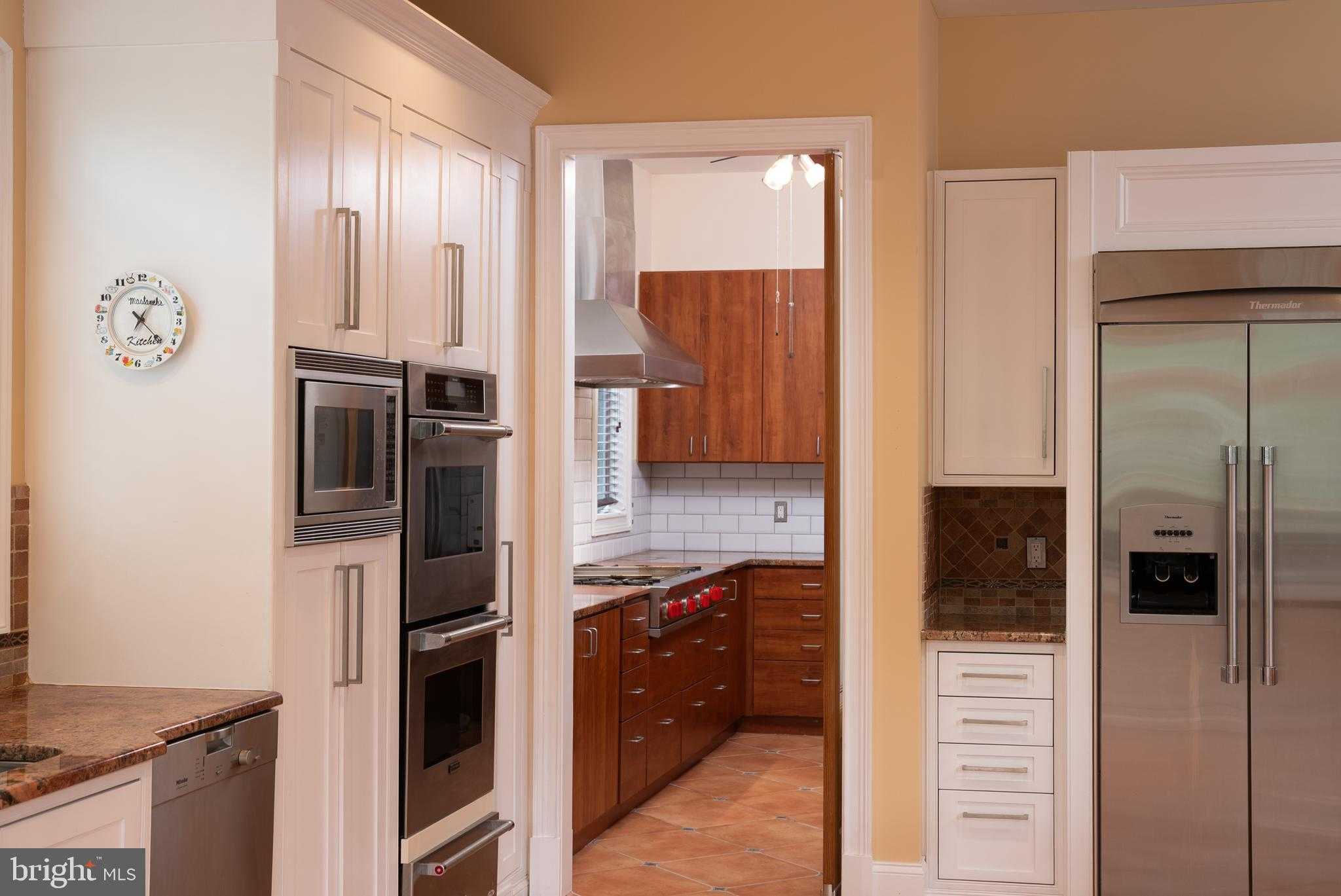 5812 Lone Oak Dr photo 18