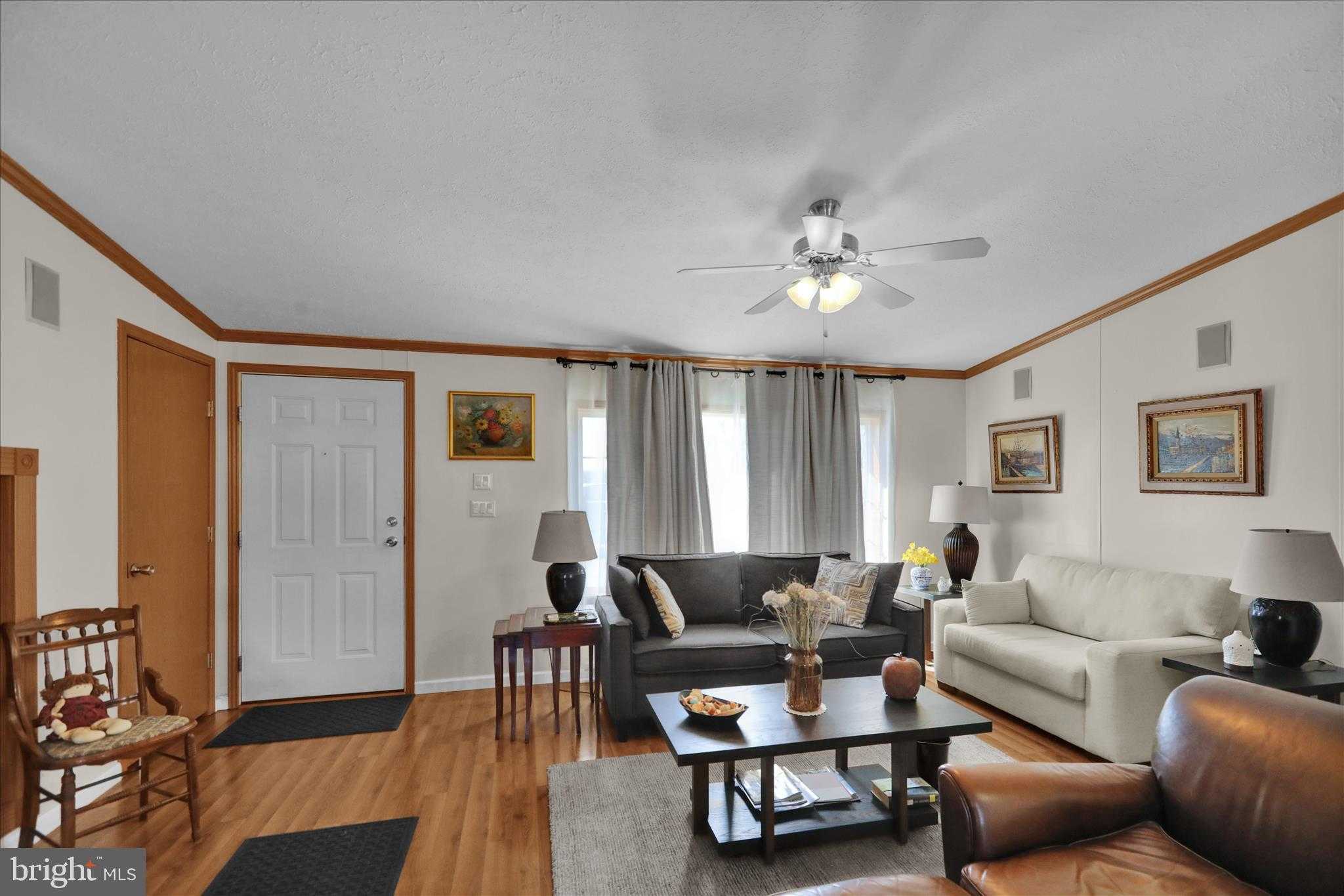 39 Keystone Rd photo 5