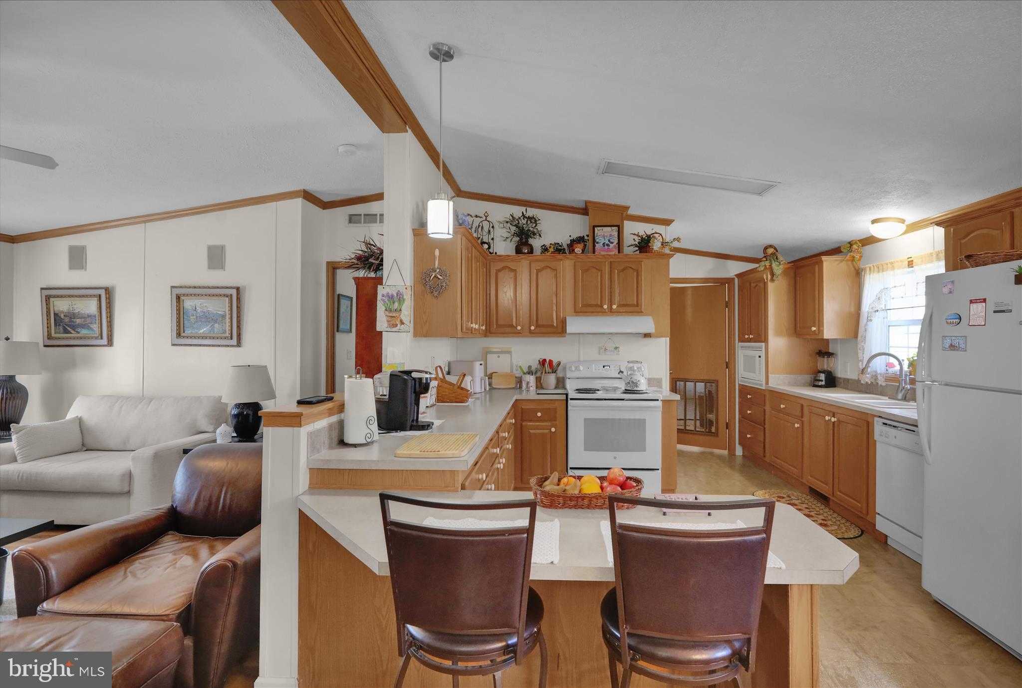 39 Keystone Rd photo 8