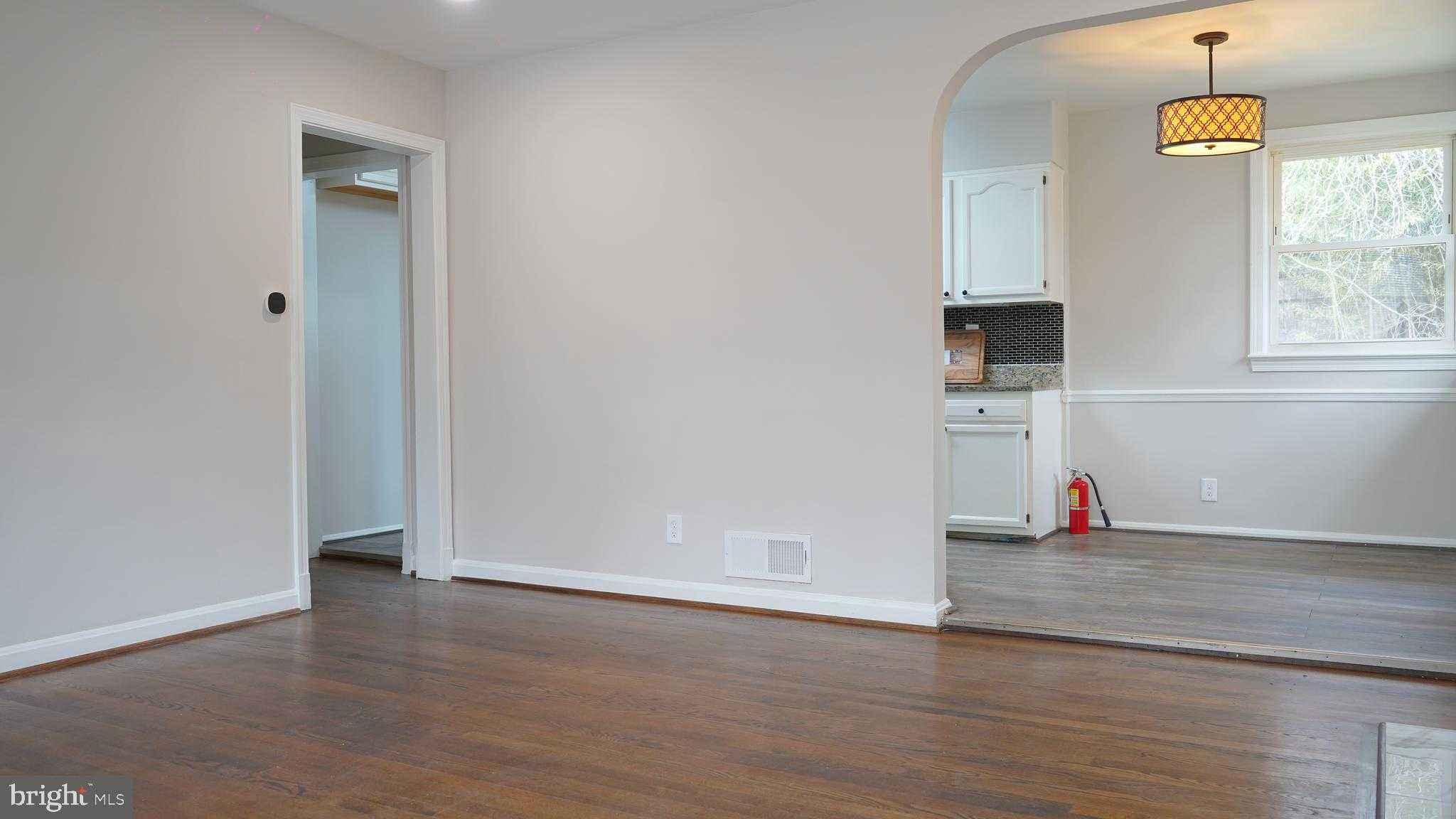 9300 Worrell Ave photo 5