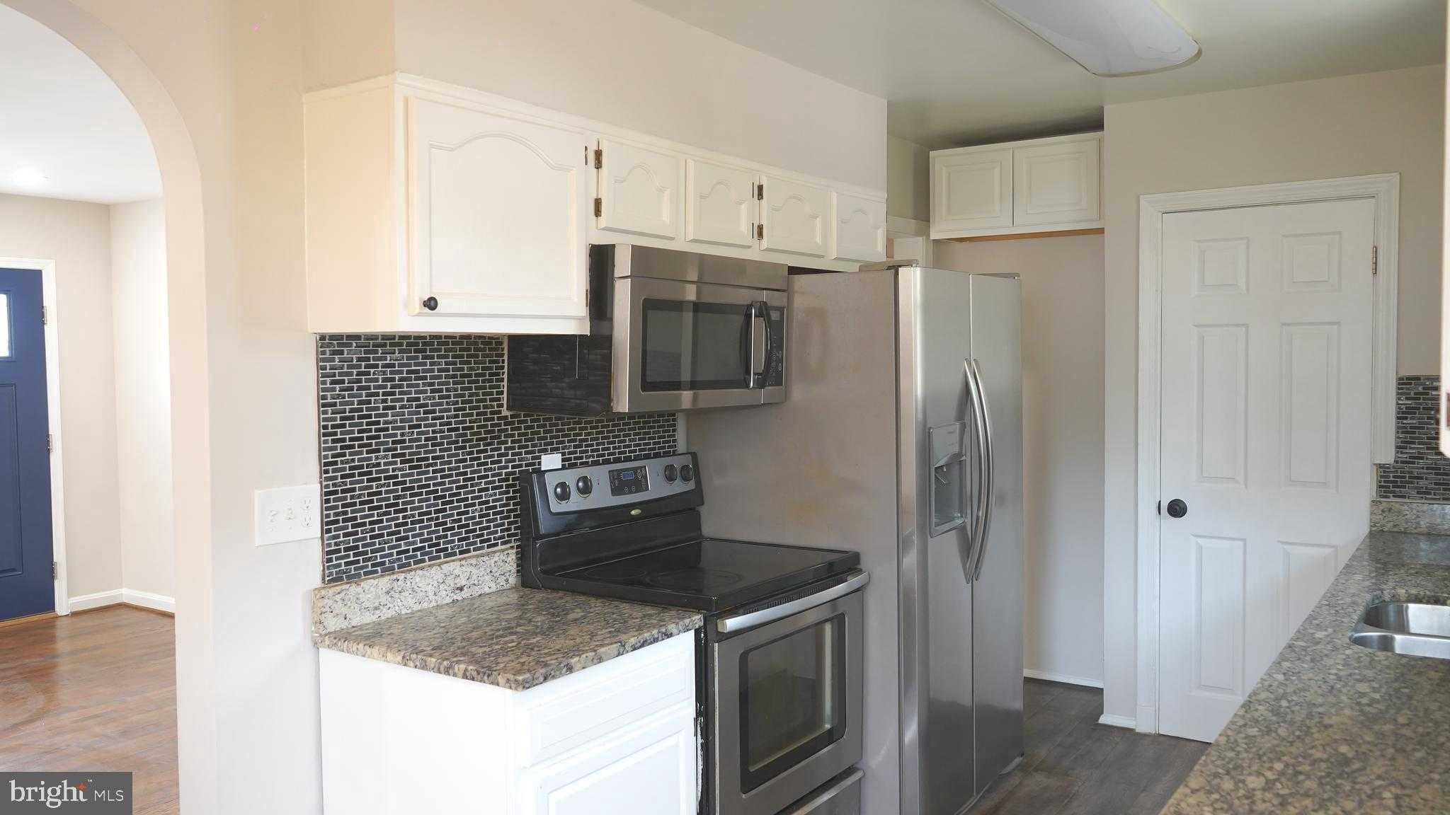 9300 Worrell Ave photo 7