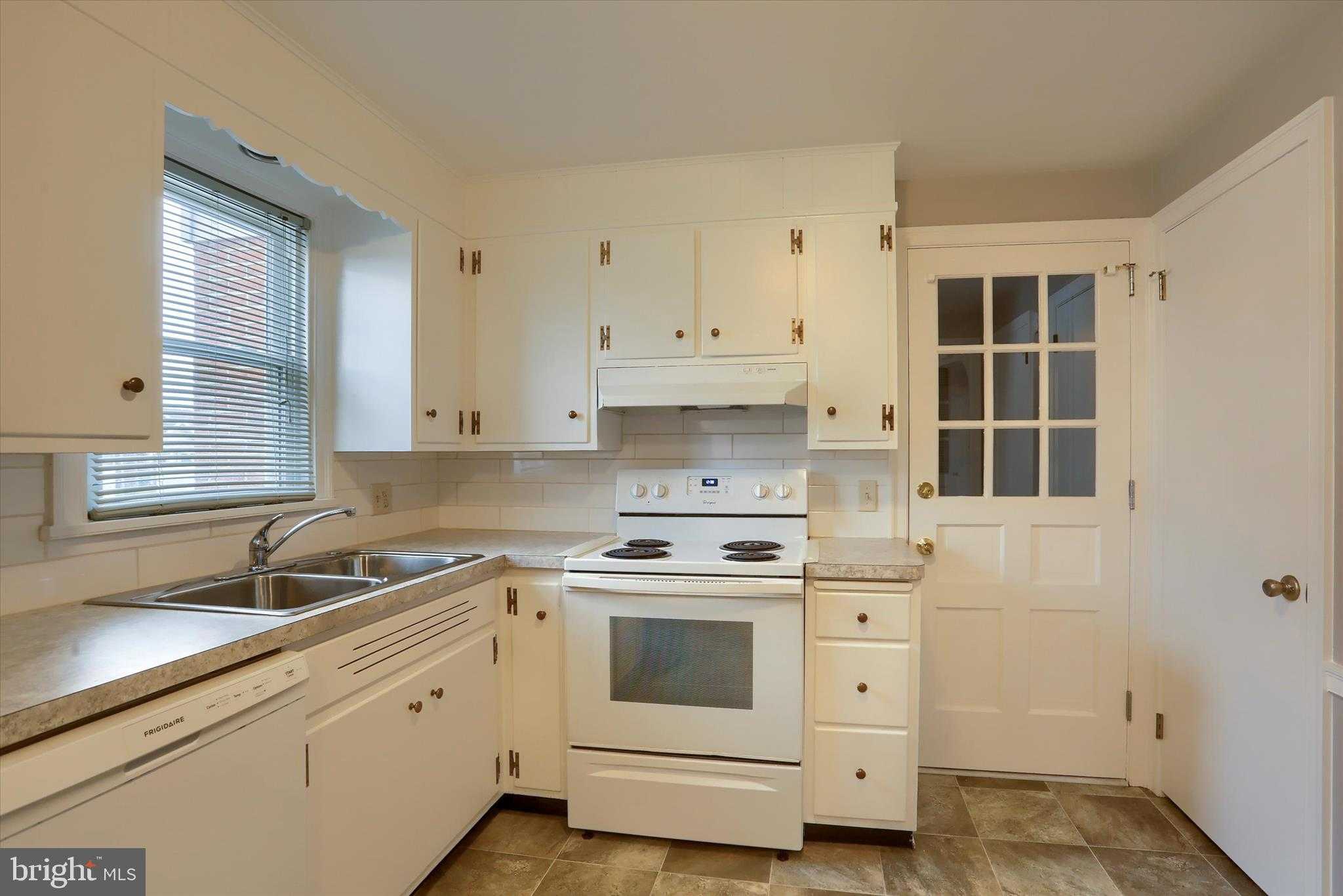 1515 Esbenshade Rd photo 14