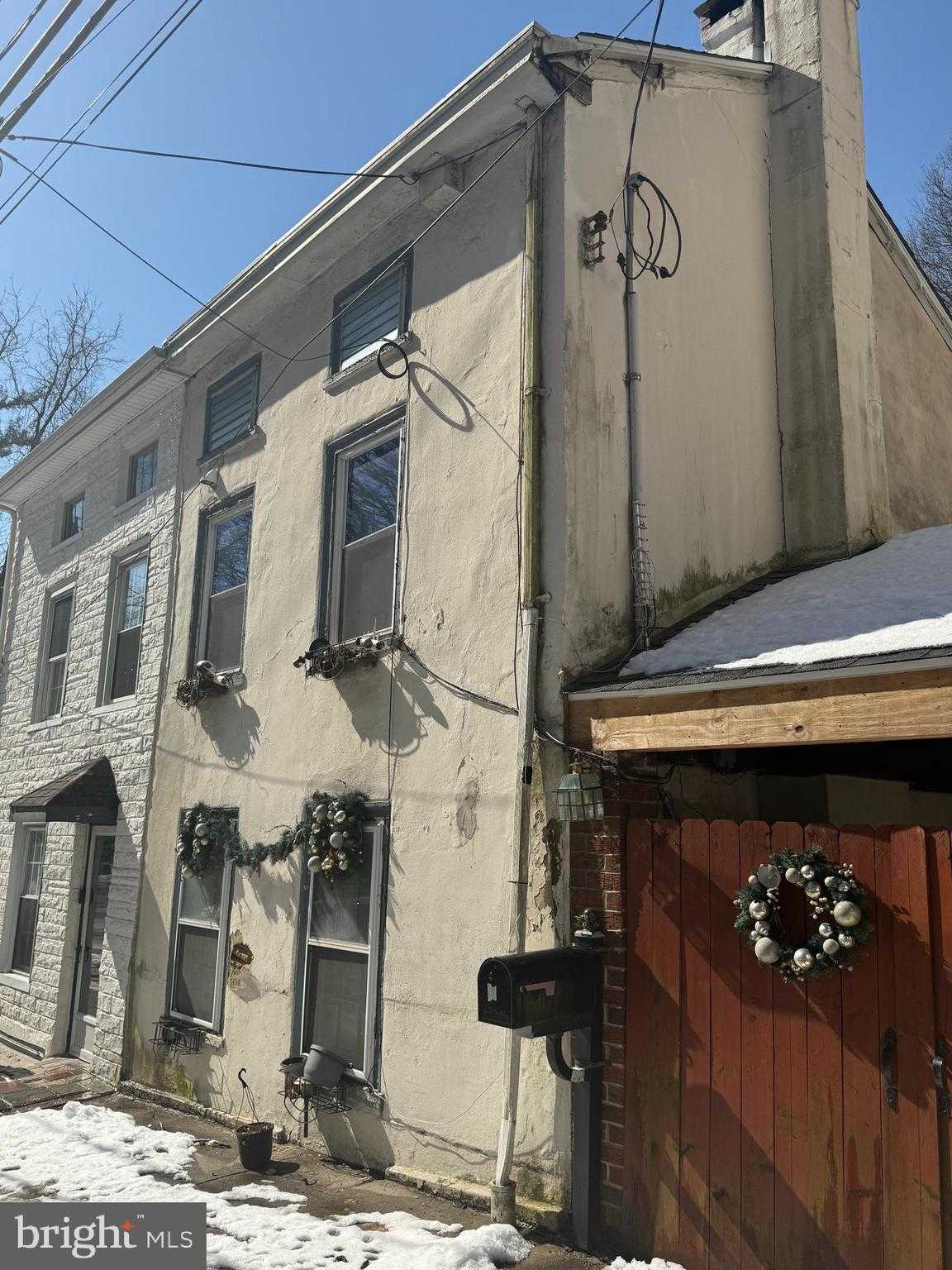 12 Shawmont Ave photo 5