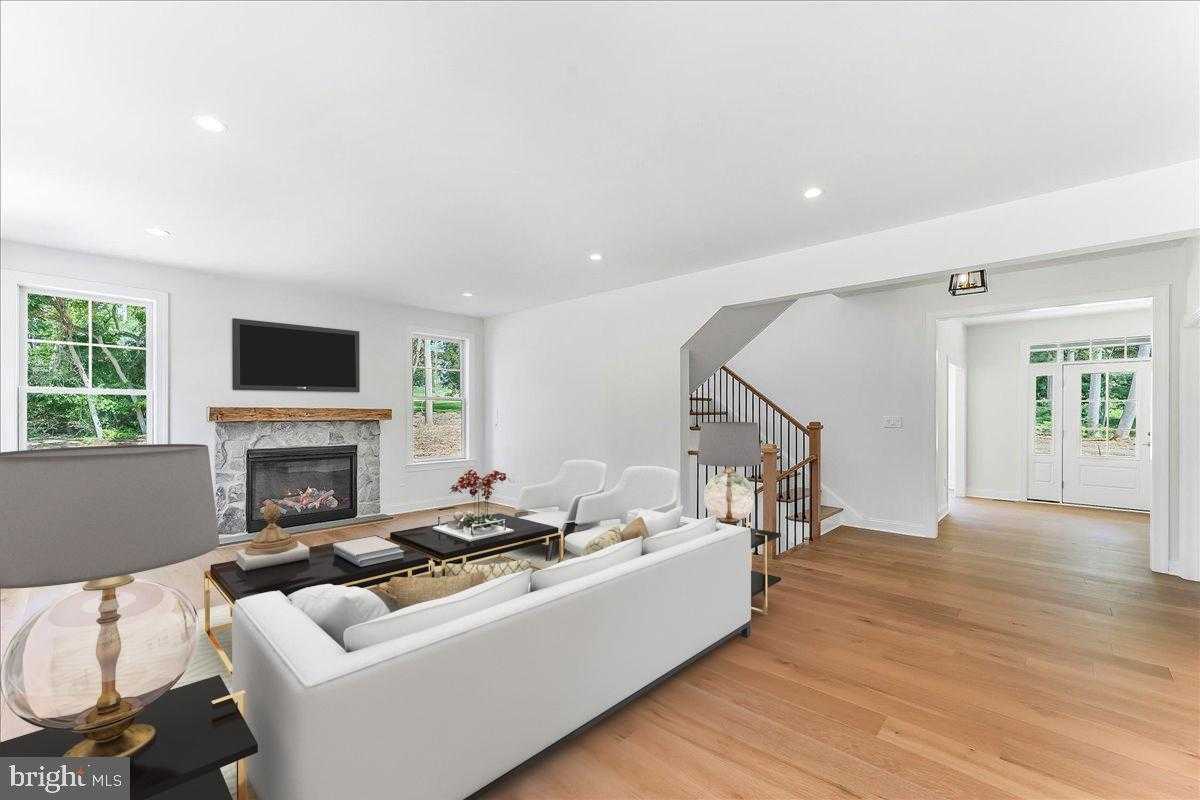 1250 Gradyville Rd photo 11