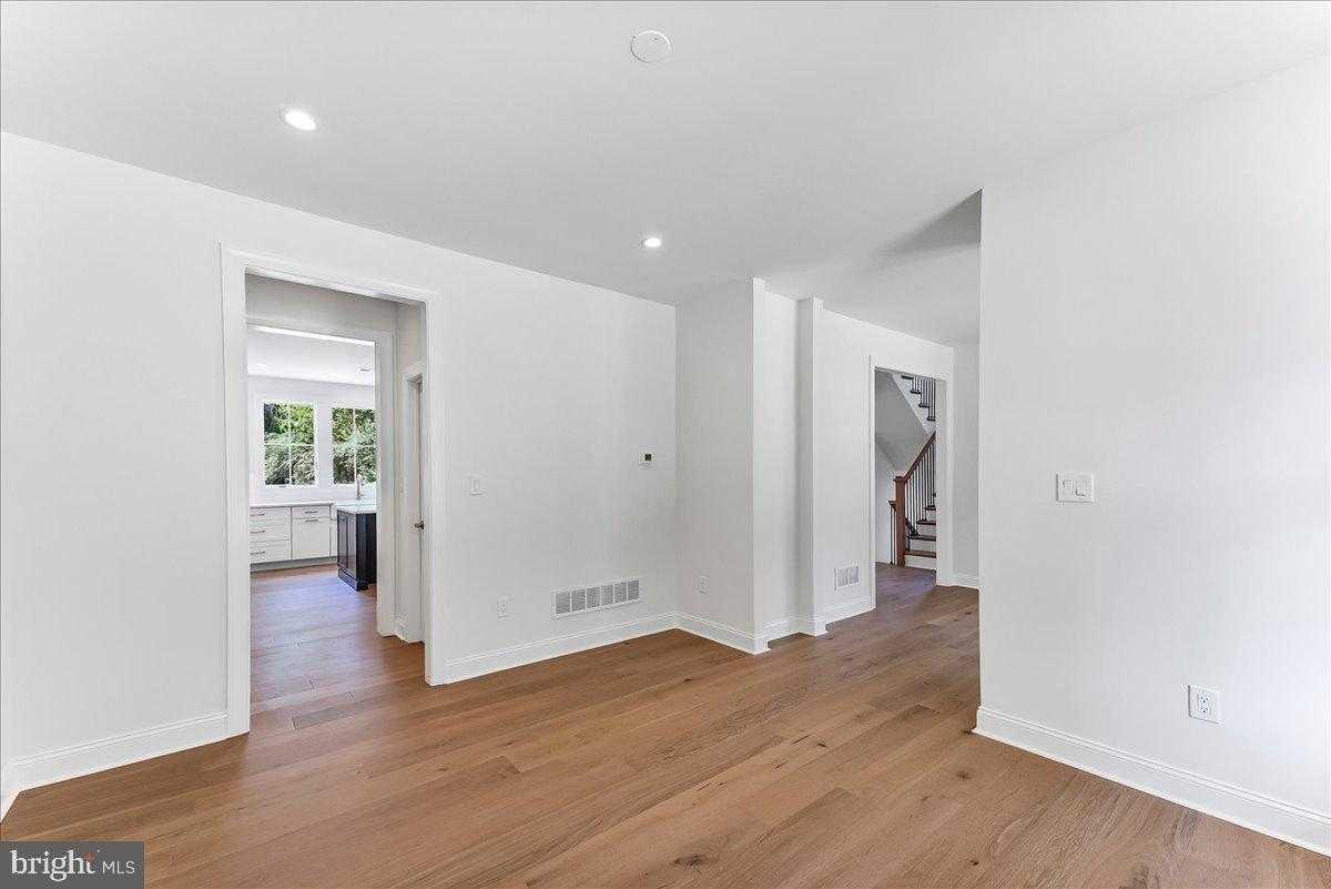 1250 Gradyville Rd photo 23