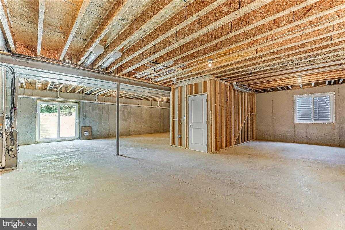 1250 Gradyville Rd photo 43