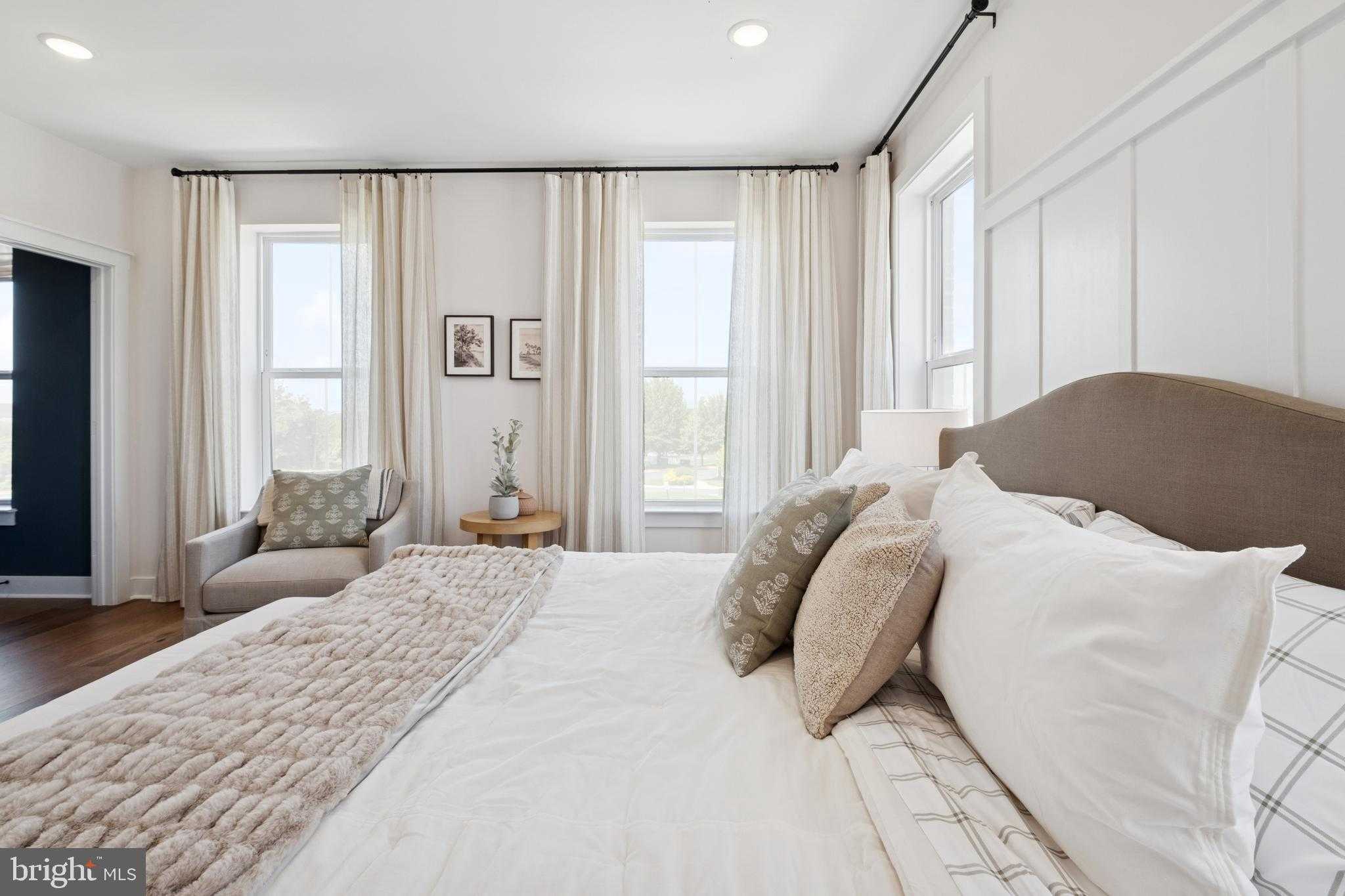 14917 Deco Cir photo 21