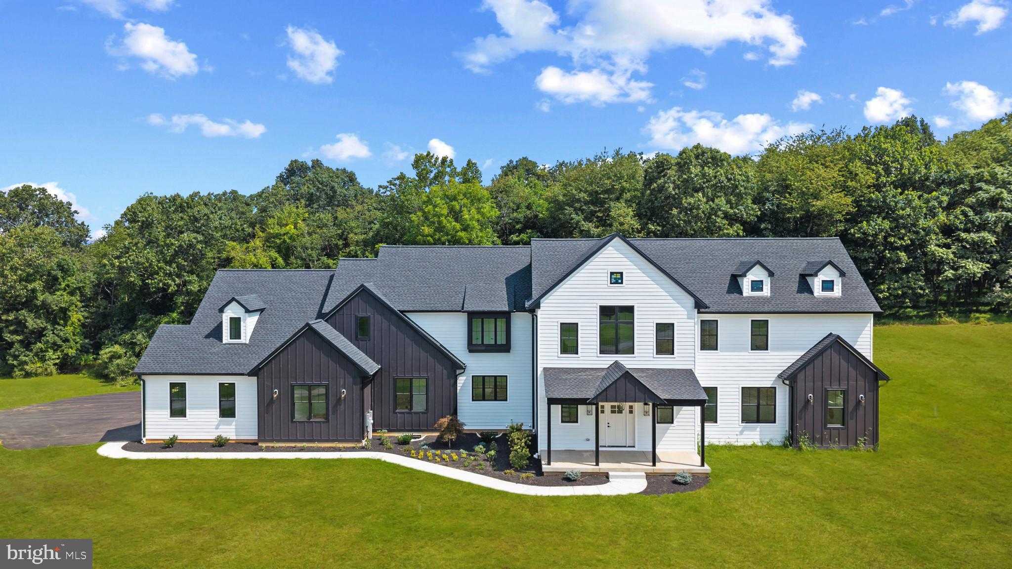 2851 Orpheus Dr, Finksburg