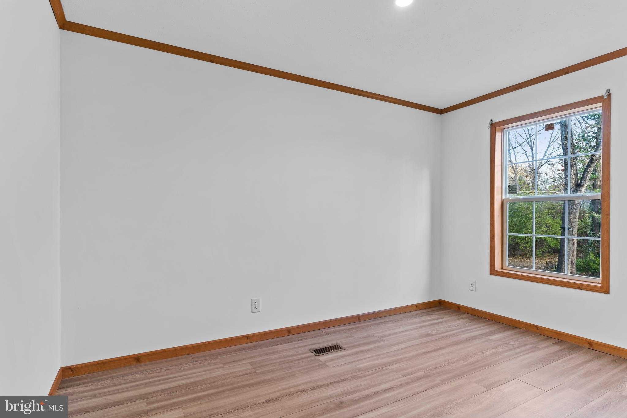 1323 Church St photo 20