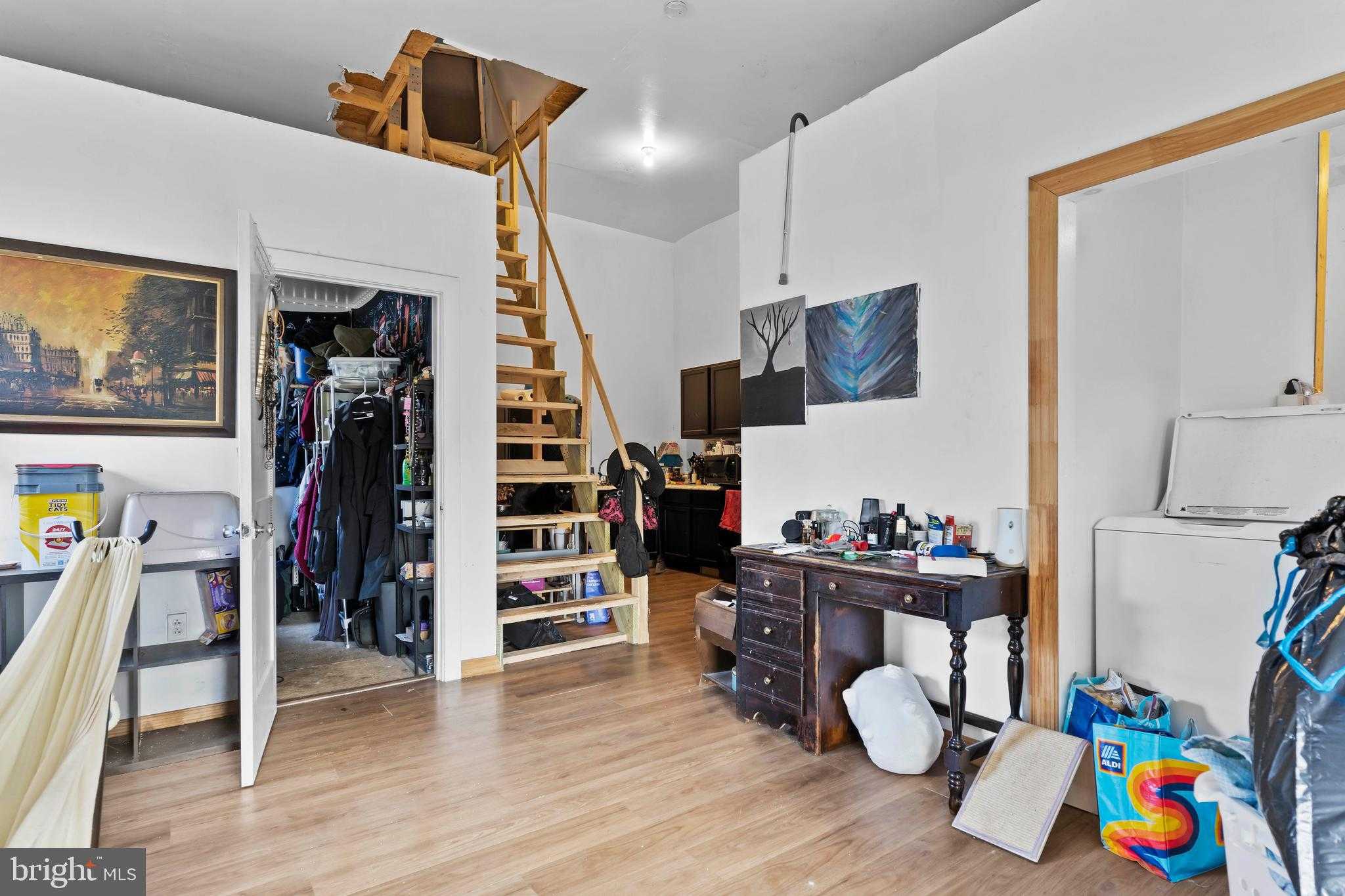 1323 Church St photo 31