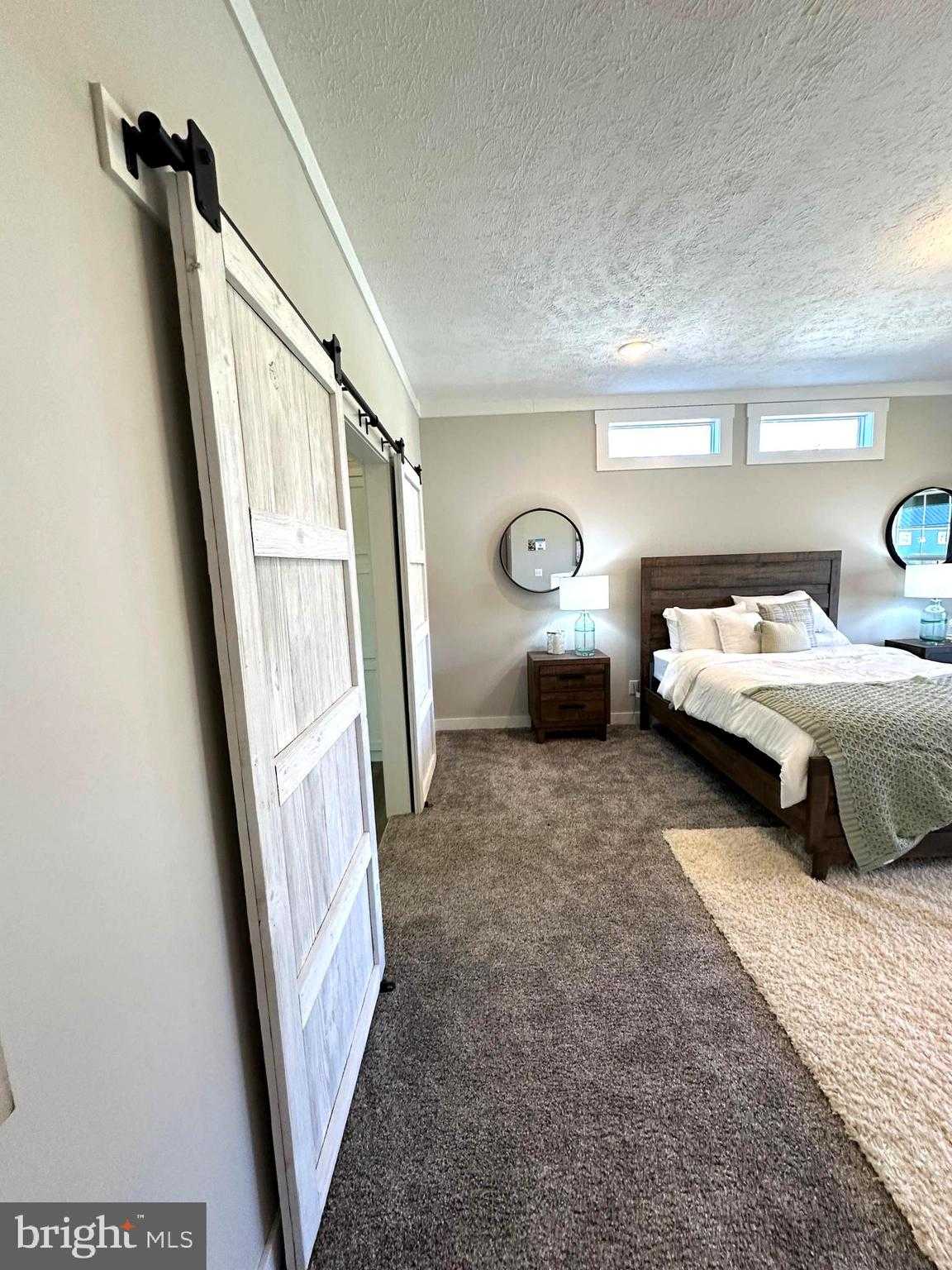 104 Henson Ave photo 25