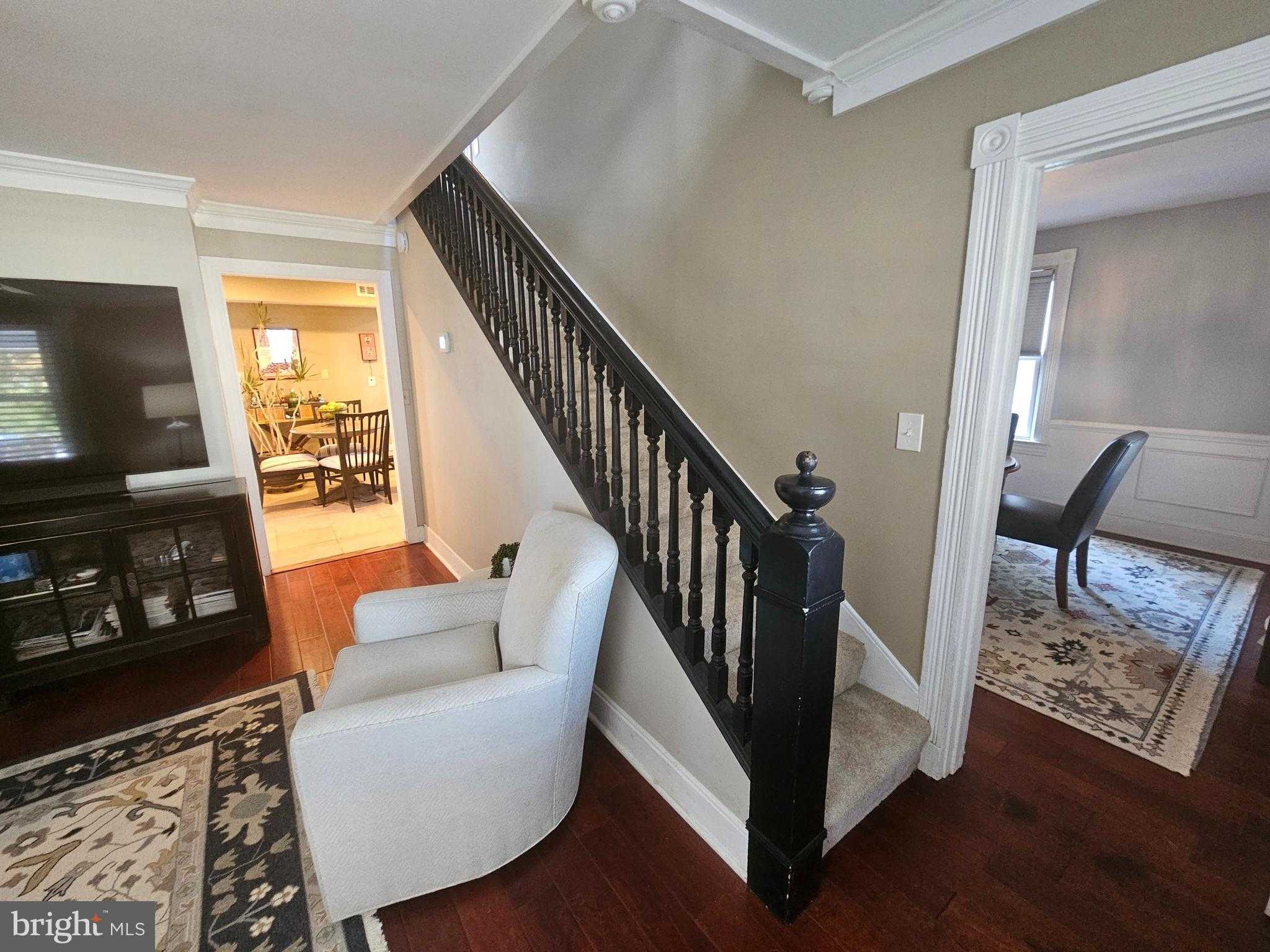 312 Lafayette St photo 11