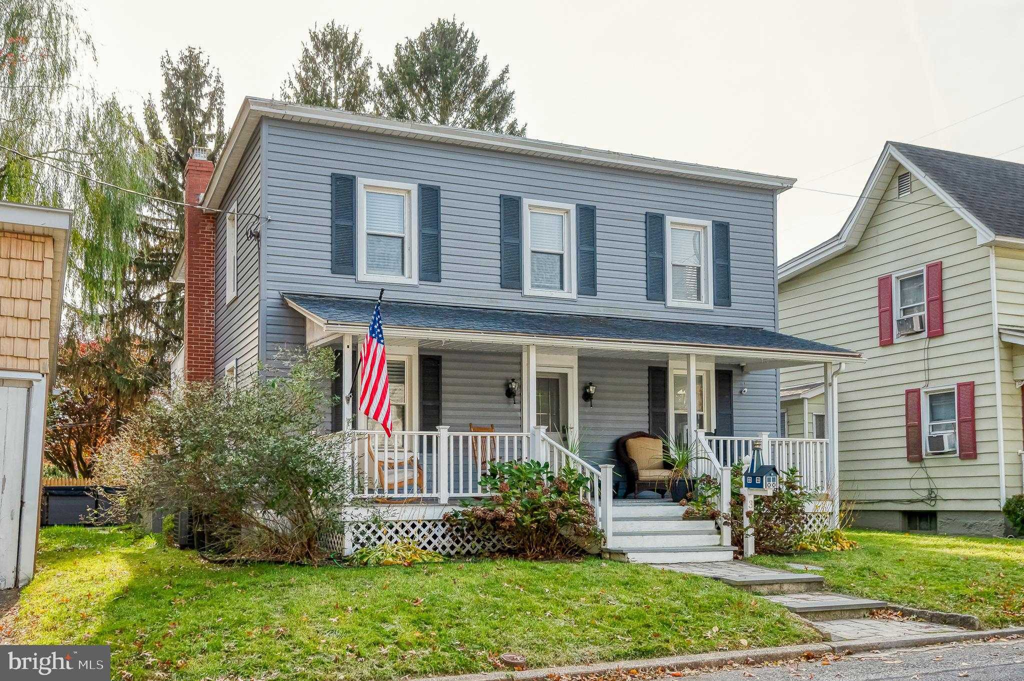 312 Lafayette St photo 2