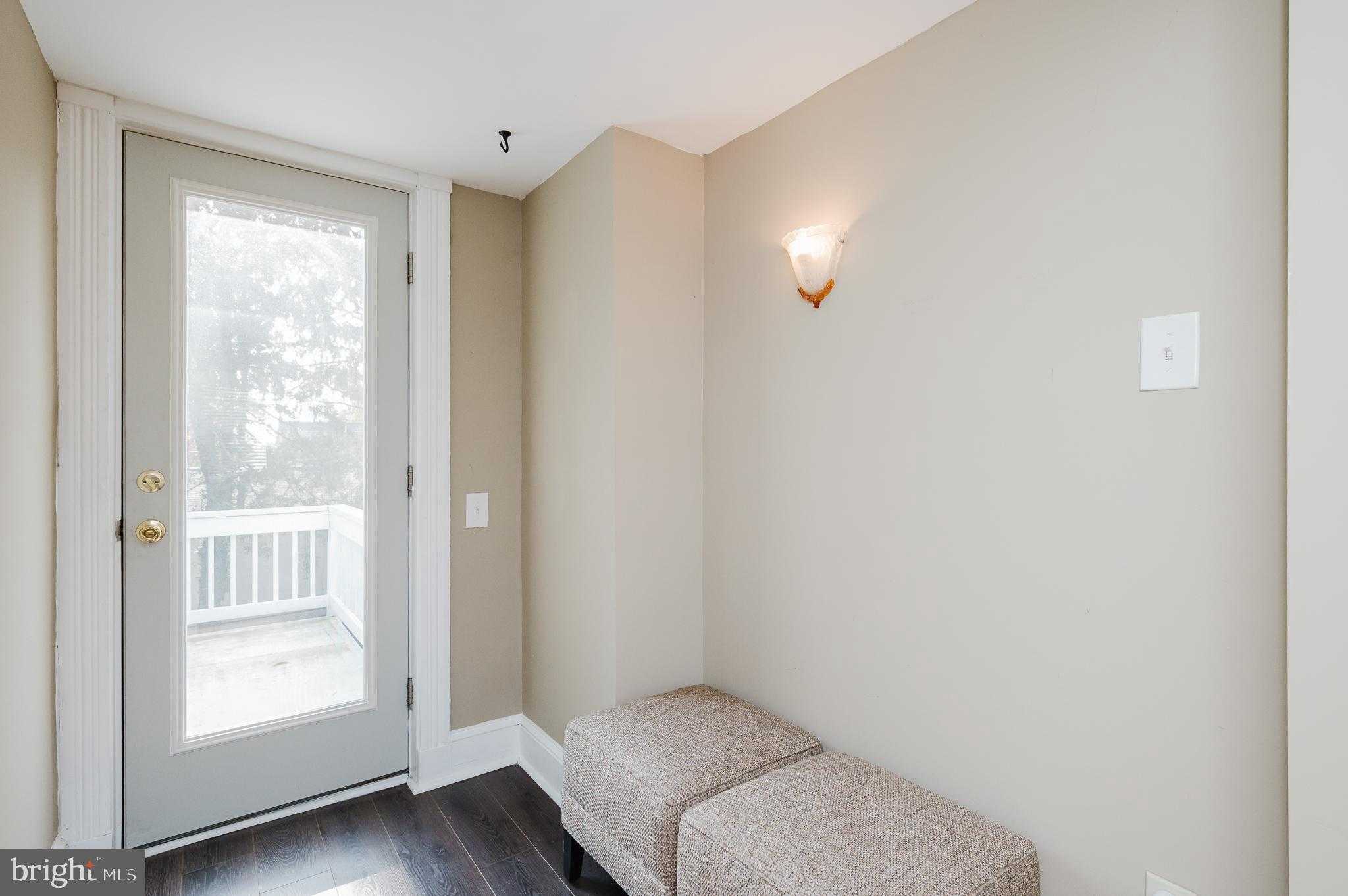 312 Lafayette St photo 30