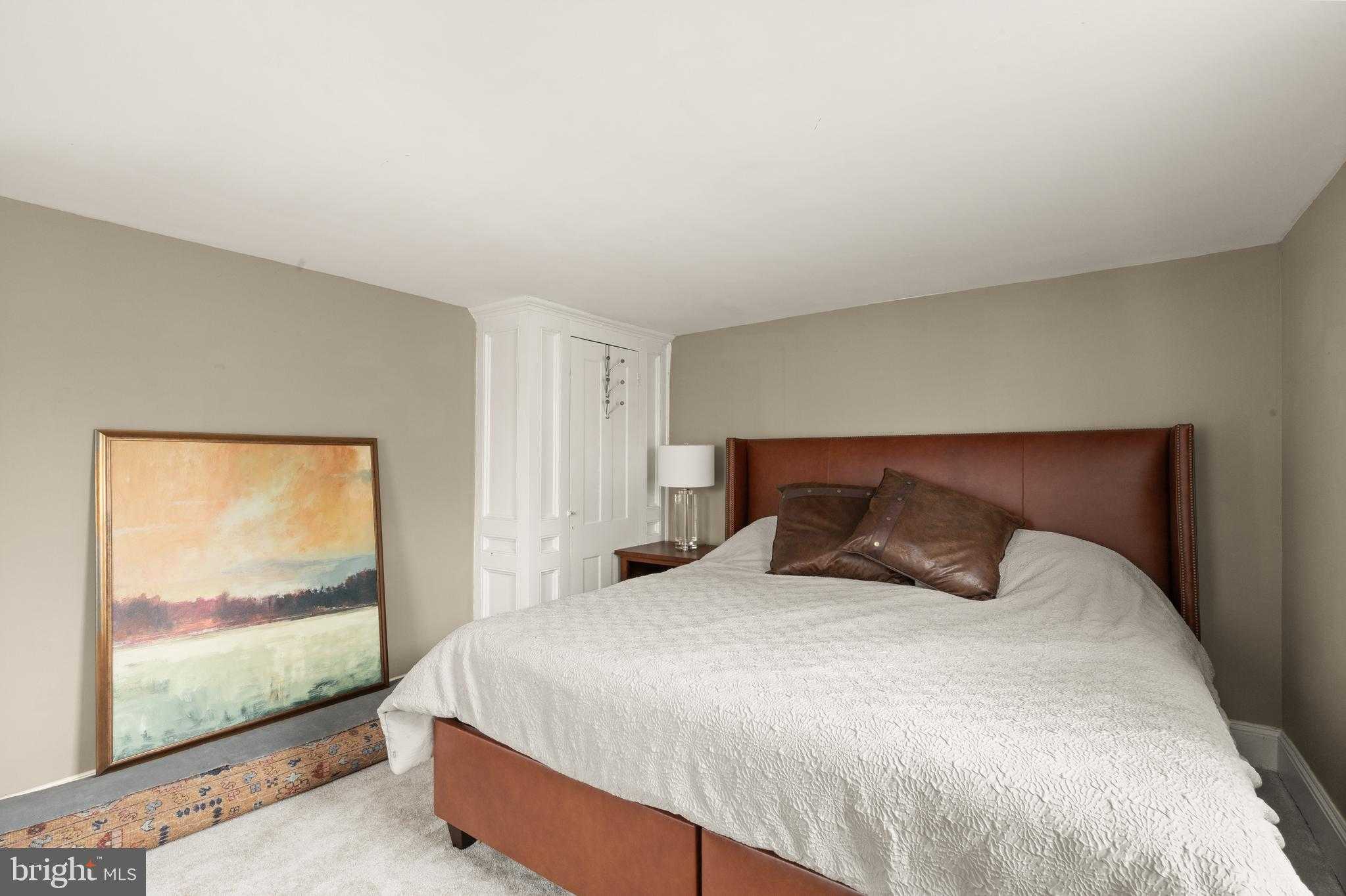 312 Lafayette St photo 44