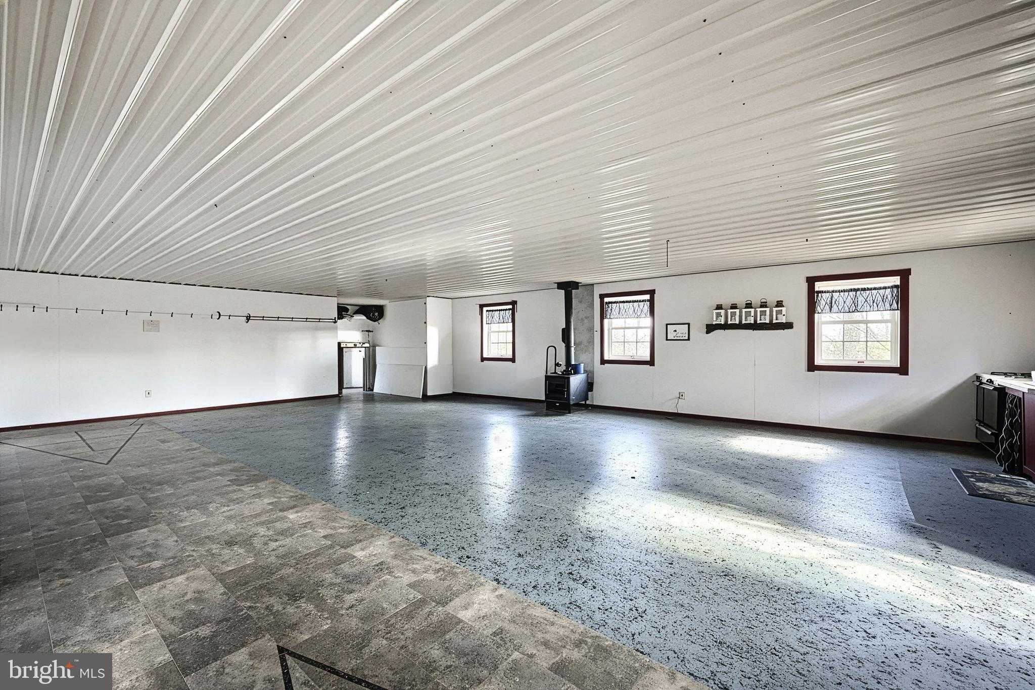 798 Goram Rd photo 11