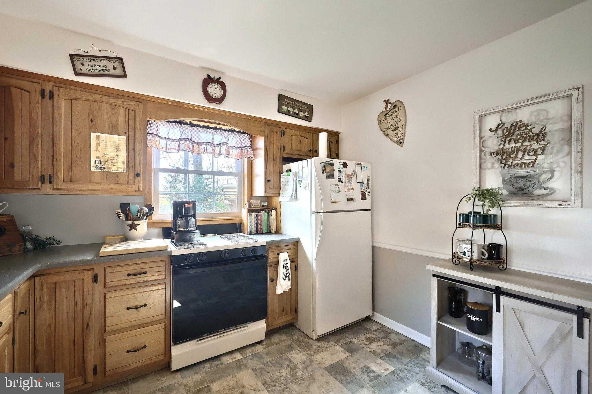 798 Goram Rd photo 29