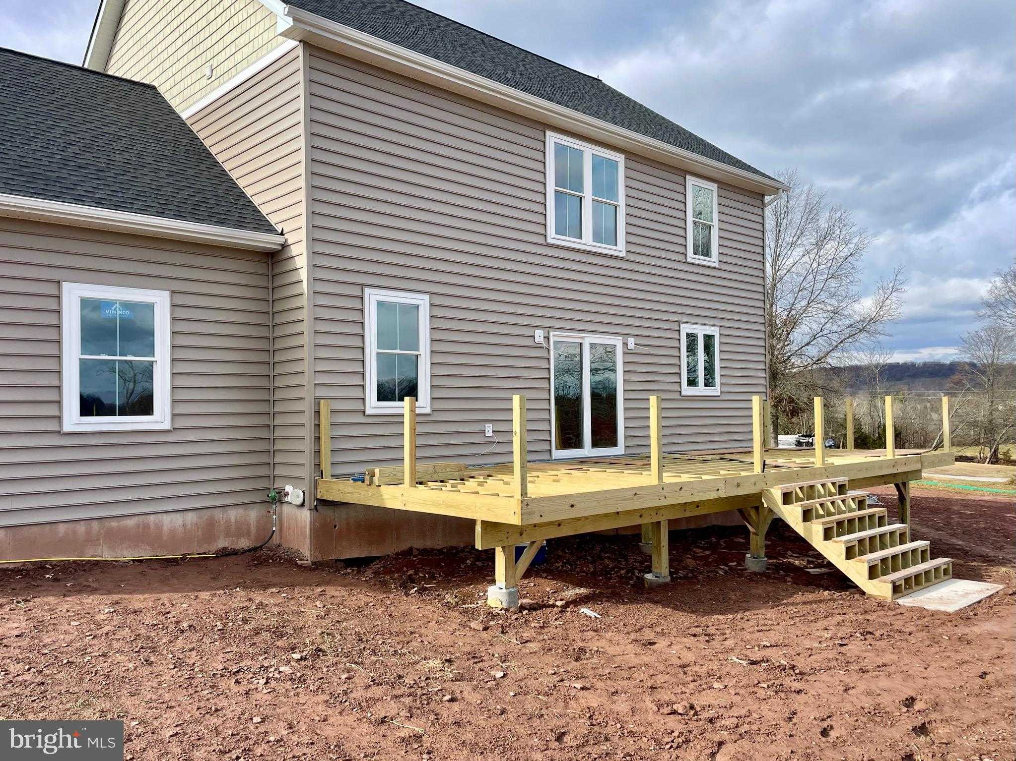 226 Cemetery Rd photo 2