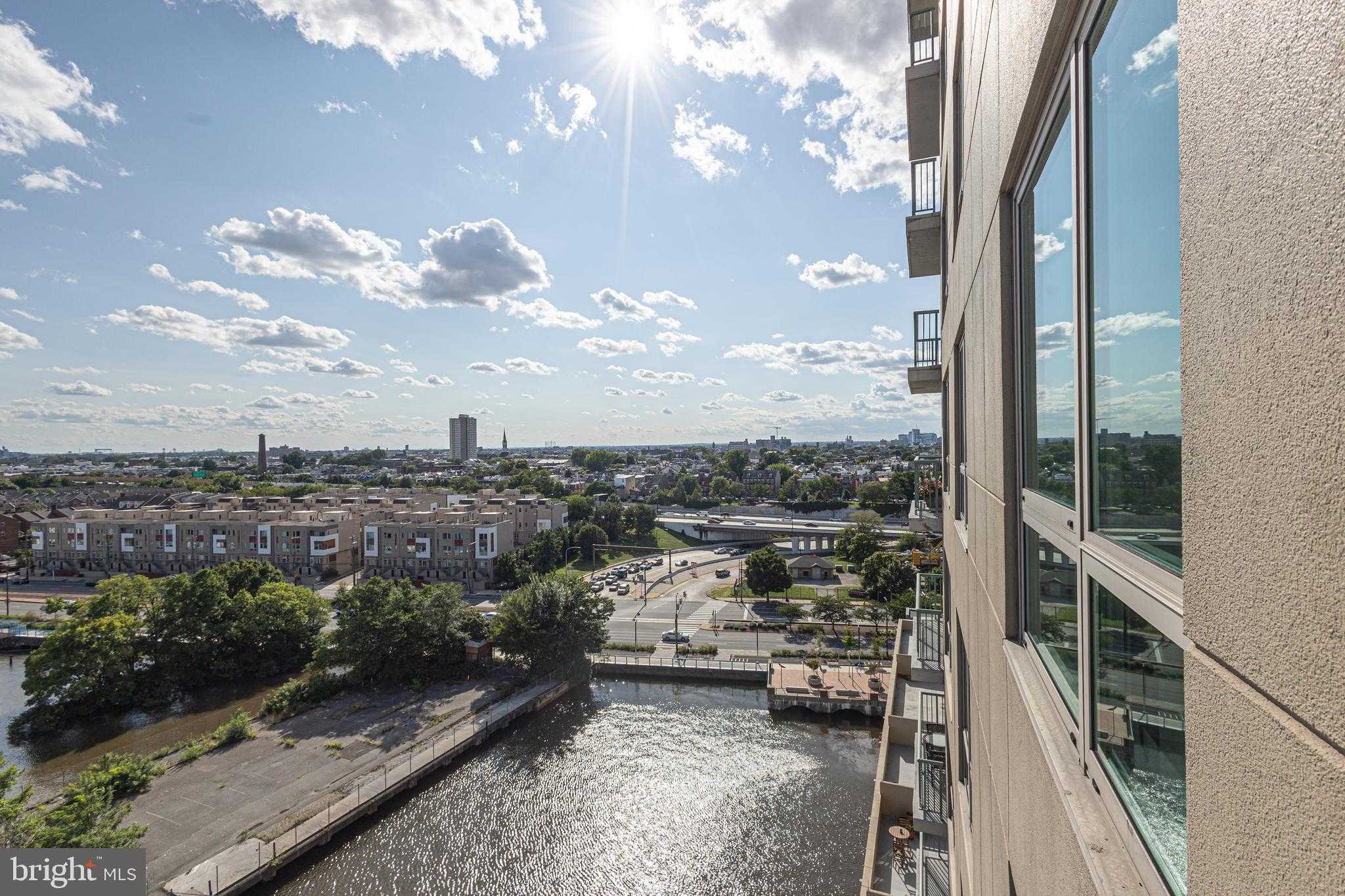 717 S Chris Columbus Blvd # 814 photo 29