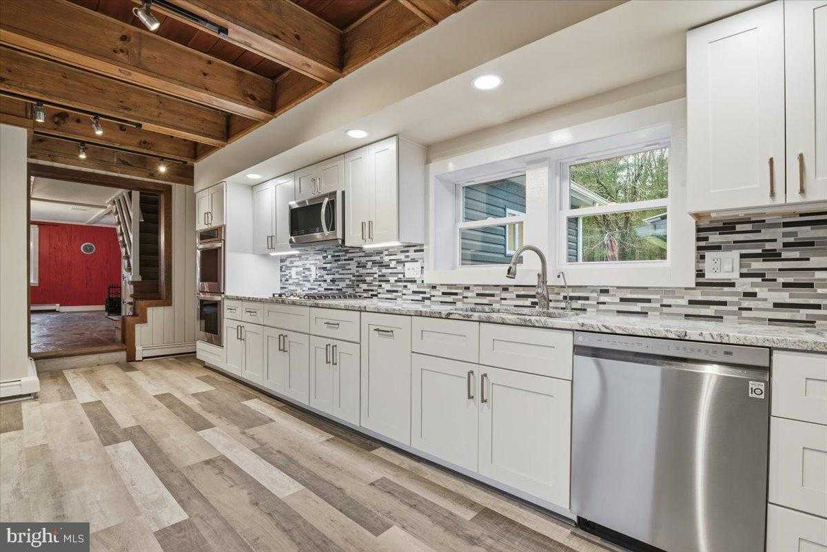 1122 State Rte 739 photo 18