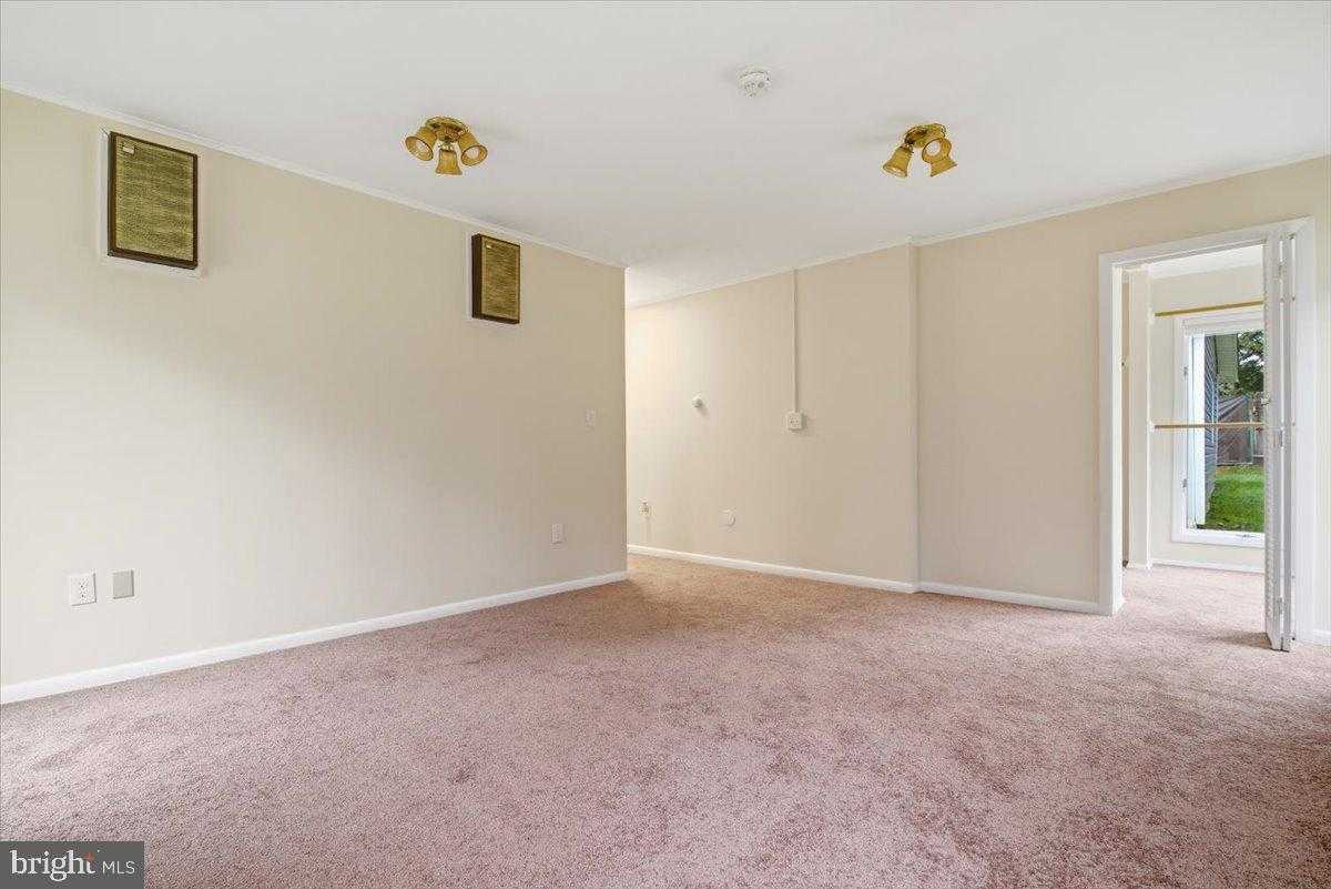 1122 State Rte 739 photo 37