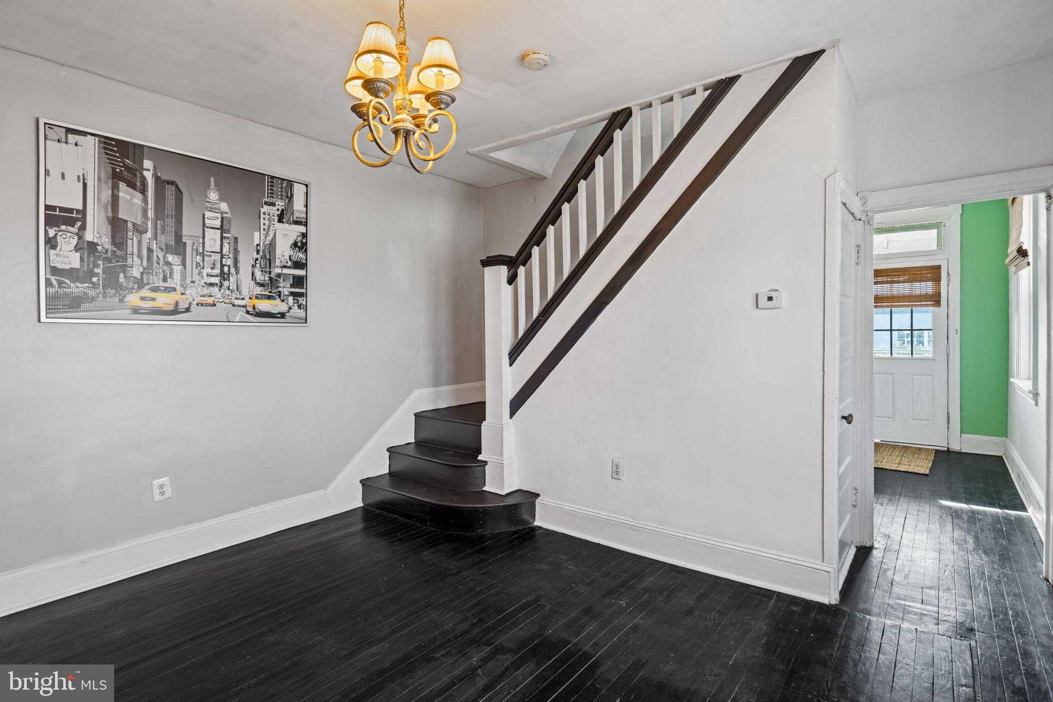 117 Karrs Ln photo 2