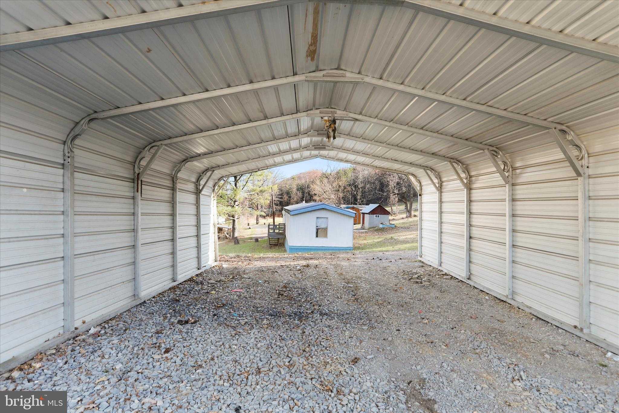 18318 Derwood Dr photo 5