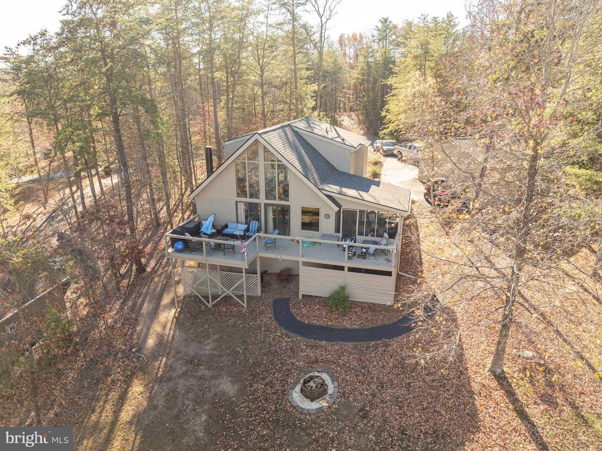 496 Winter Camp Trl photo 7