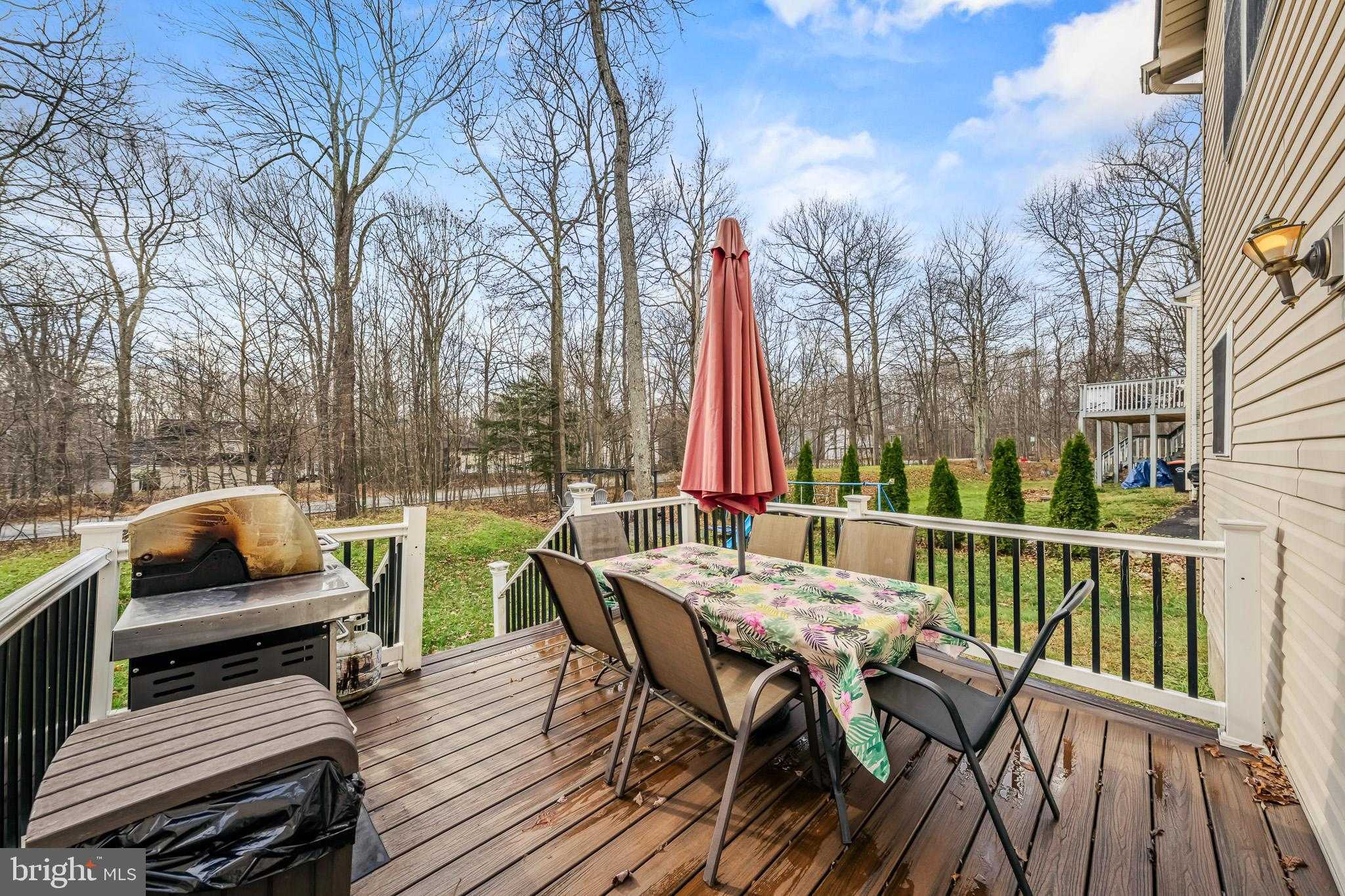 2127 Warwick Cir photo 45