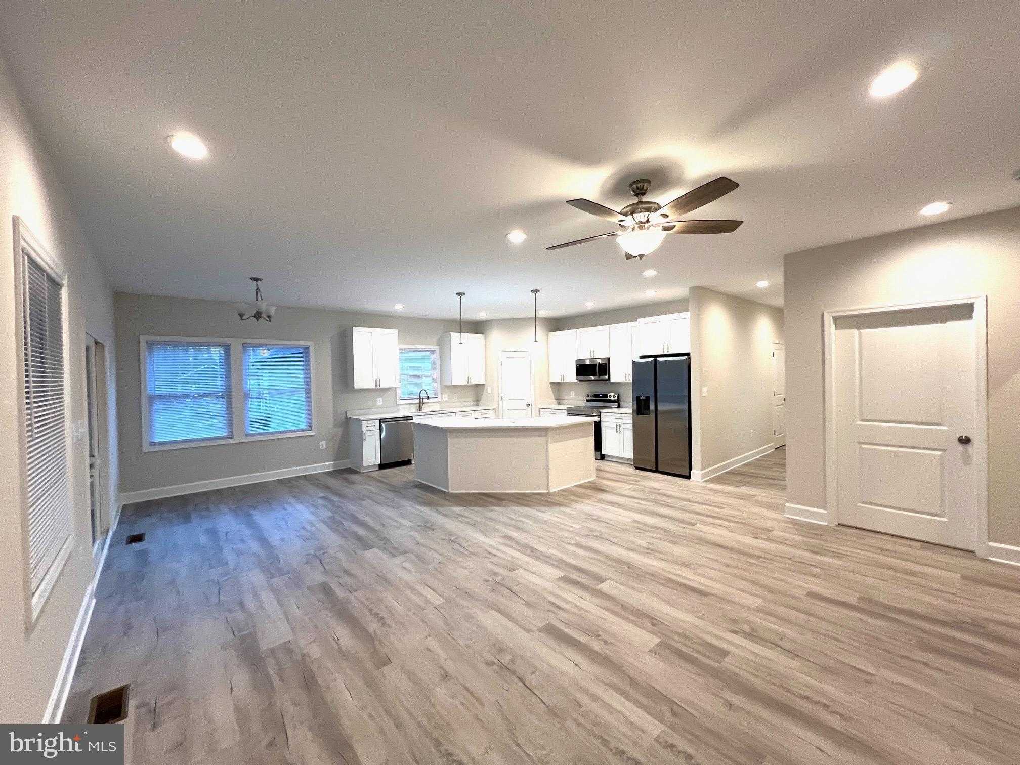 256 Armed Forces Dr photo 21