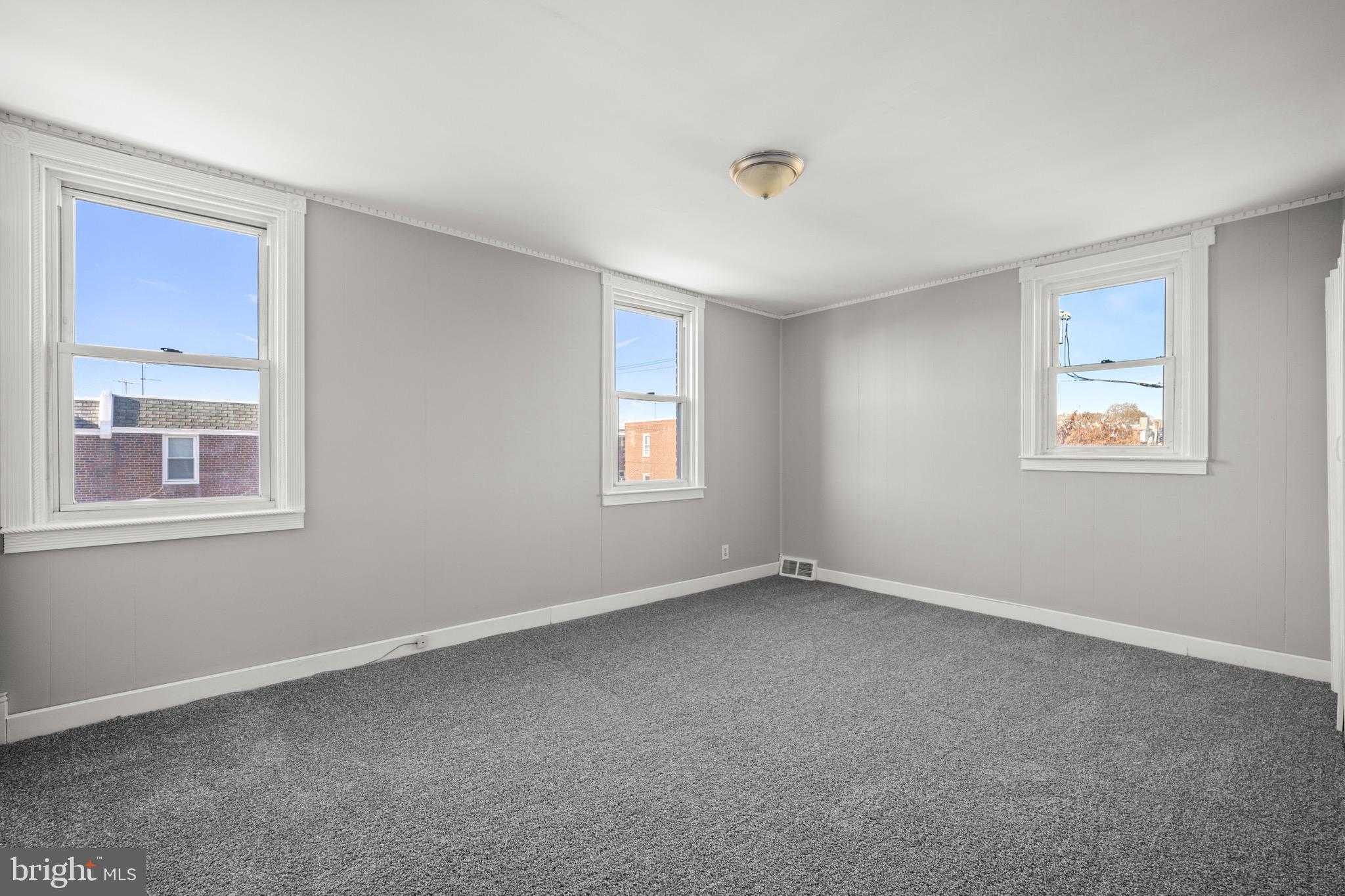 4301 Chippendale Ave photo 15