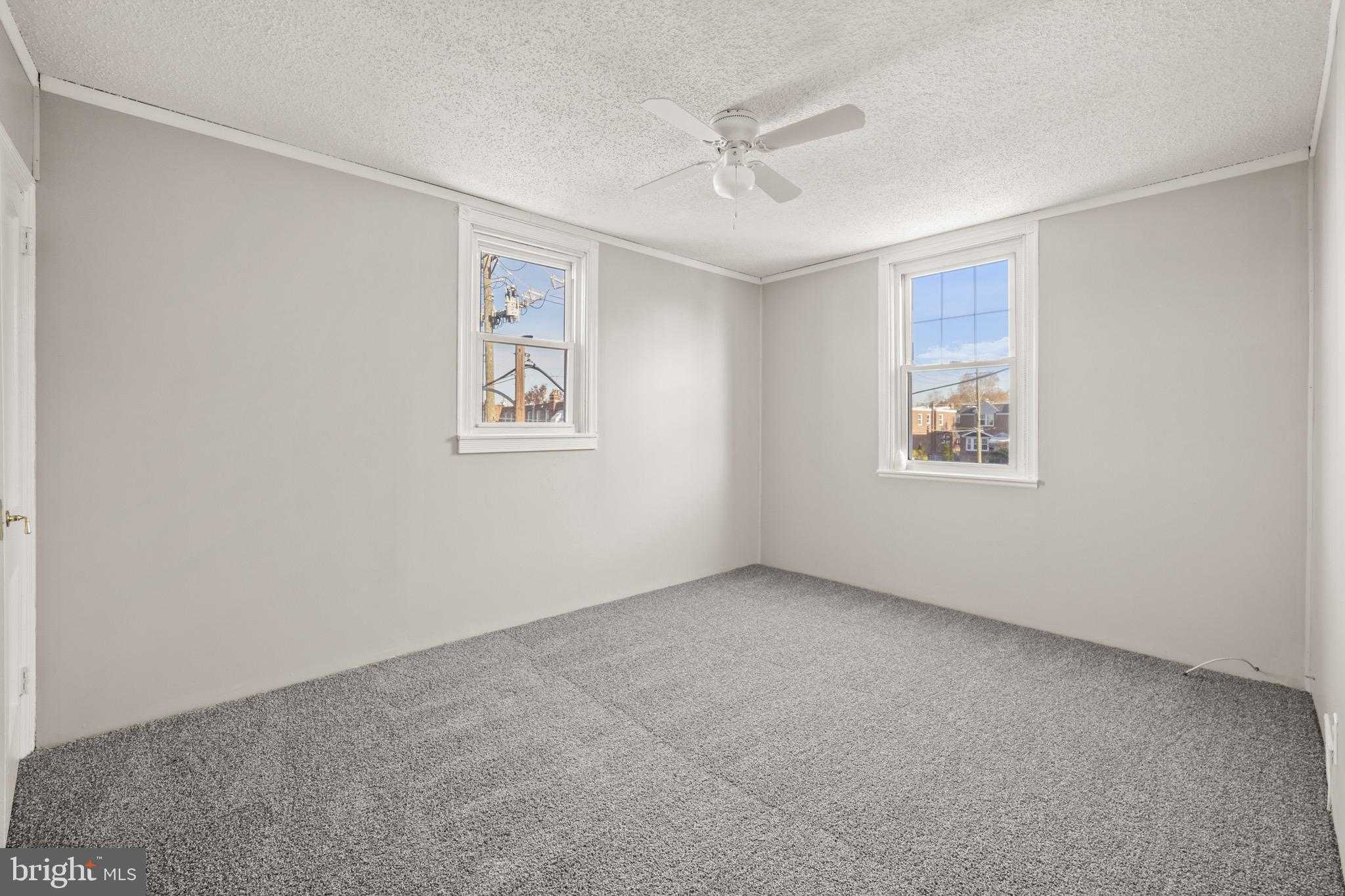 4301 Chippendale Ave photo 20