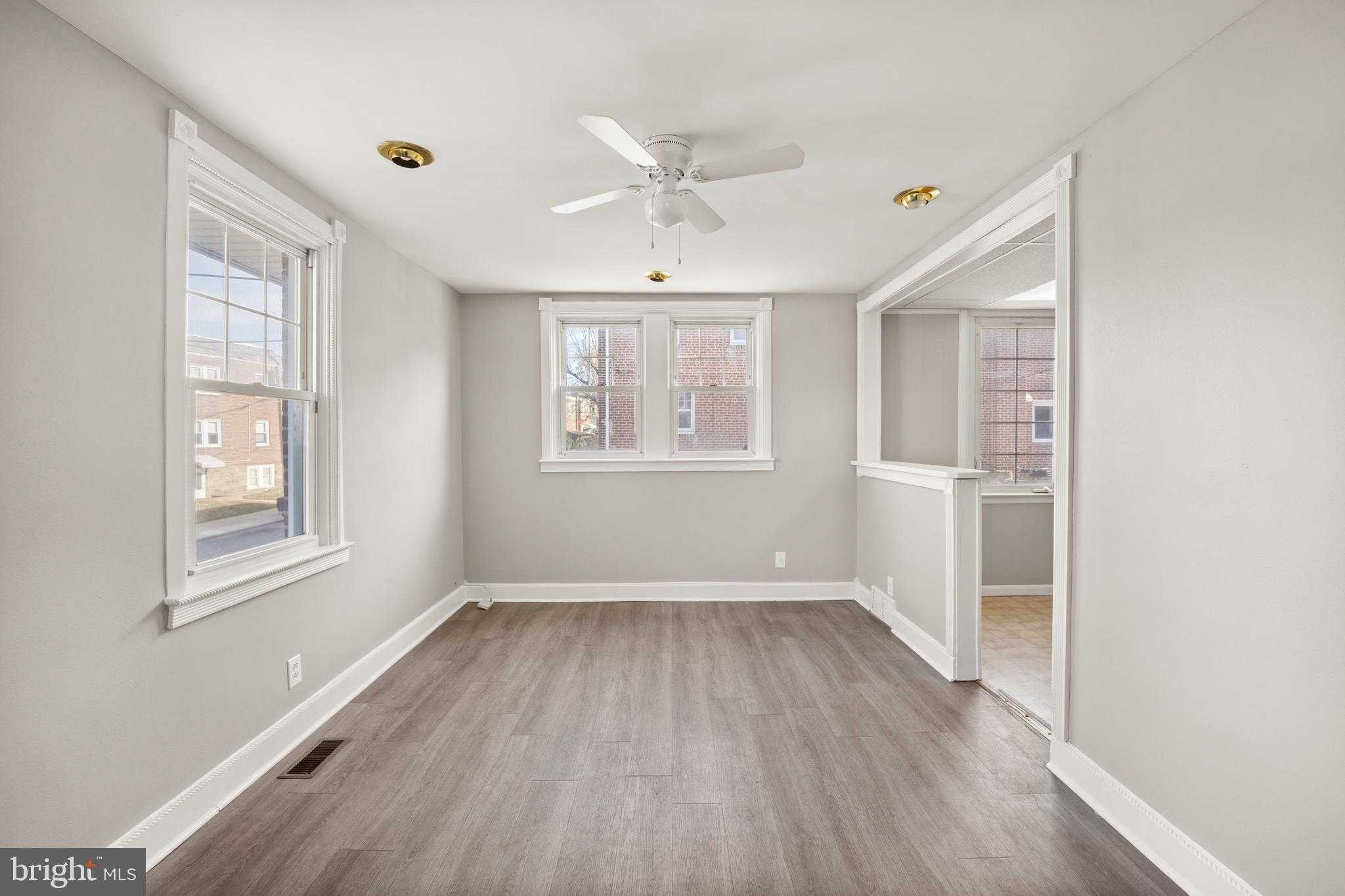 4301 Chippendale Ave photo 6