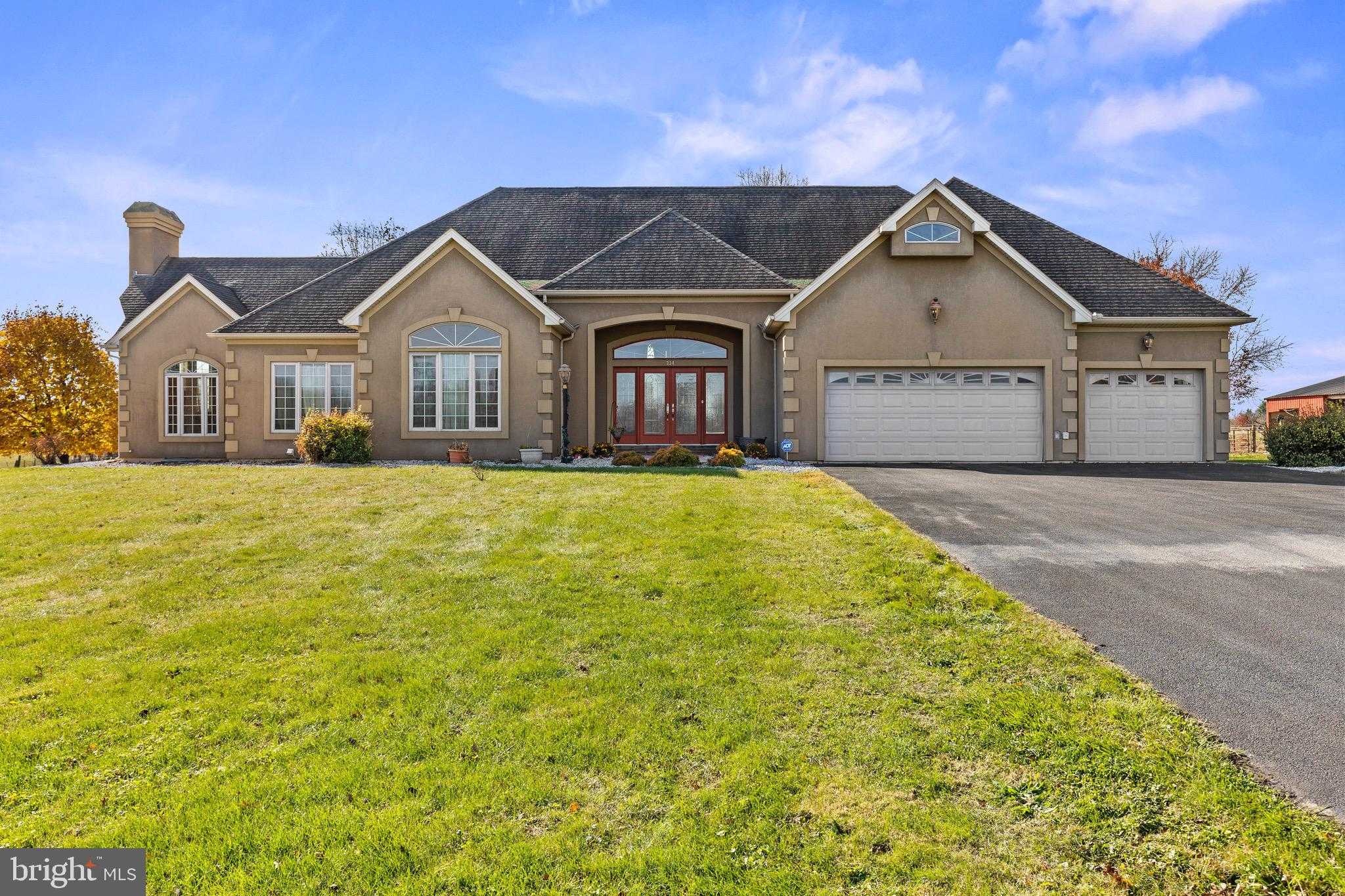 334 Rolling Ln photo 4