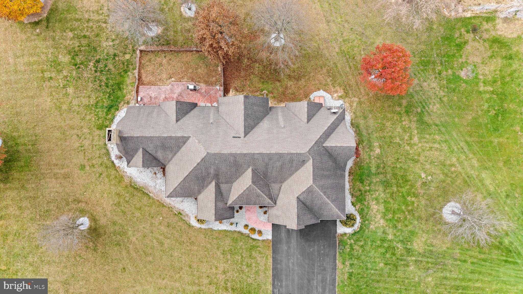 334 Rolling Ln photo 43