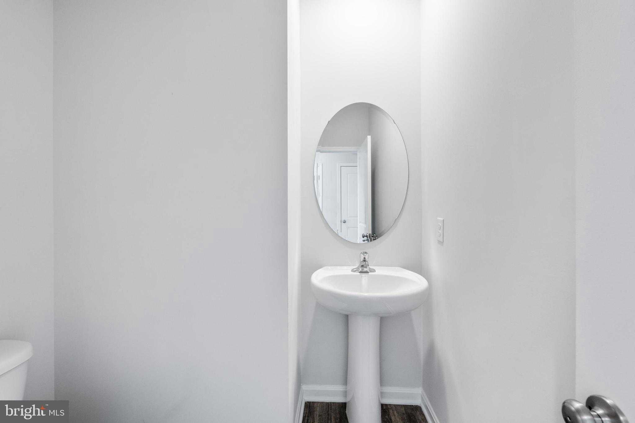 113 Stearns Dr photo 8