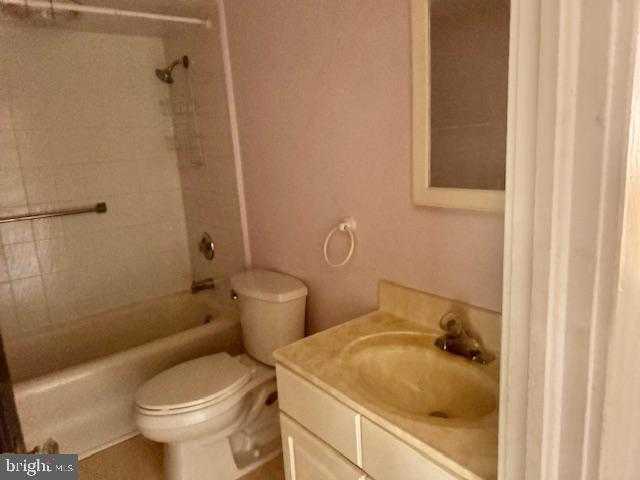 329 S Maple St photo 30