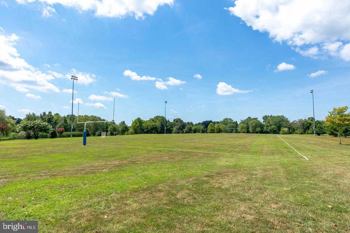 111 Cemetery Ln photo 20