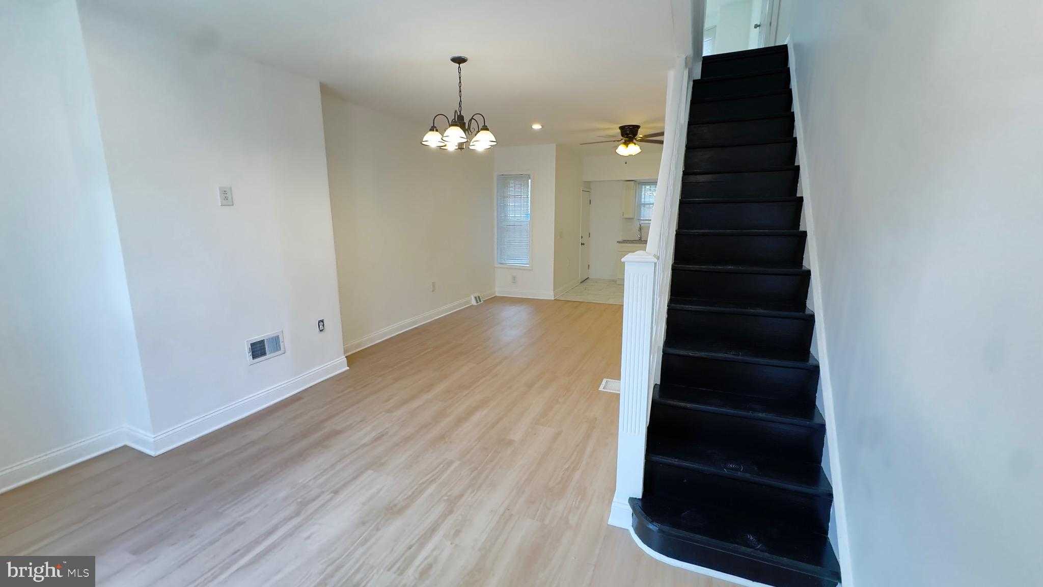 3420 Keim St photo 2