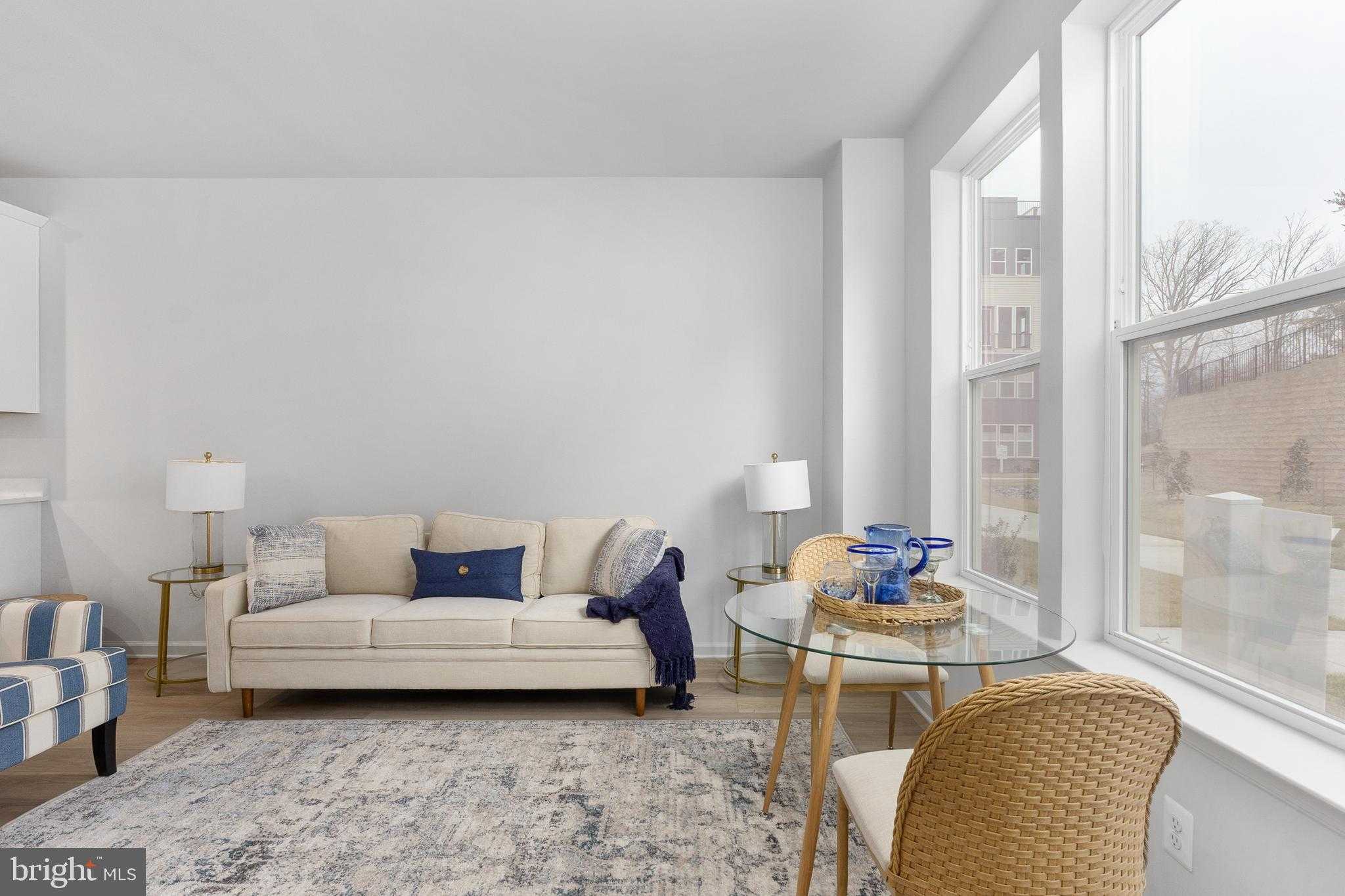 2540 Neabsco Common Pl photo 10