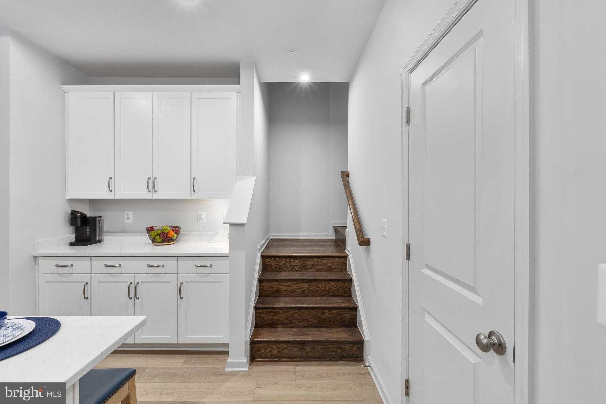 2540 Neabsco Common Pl photo 17