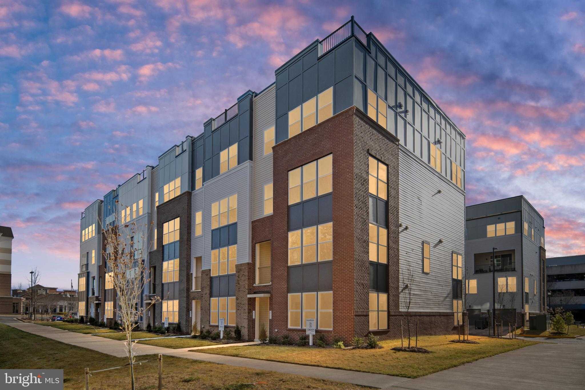 2540 Neabsco Common Pl photo 2