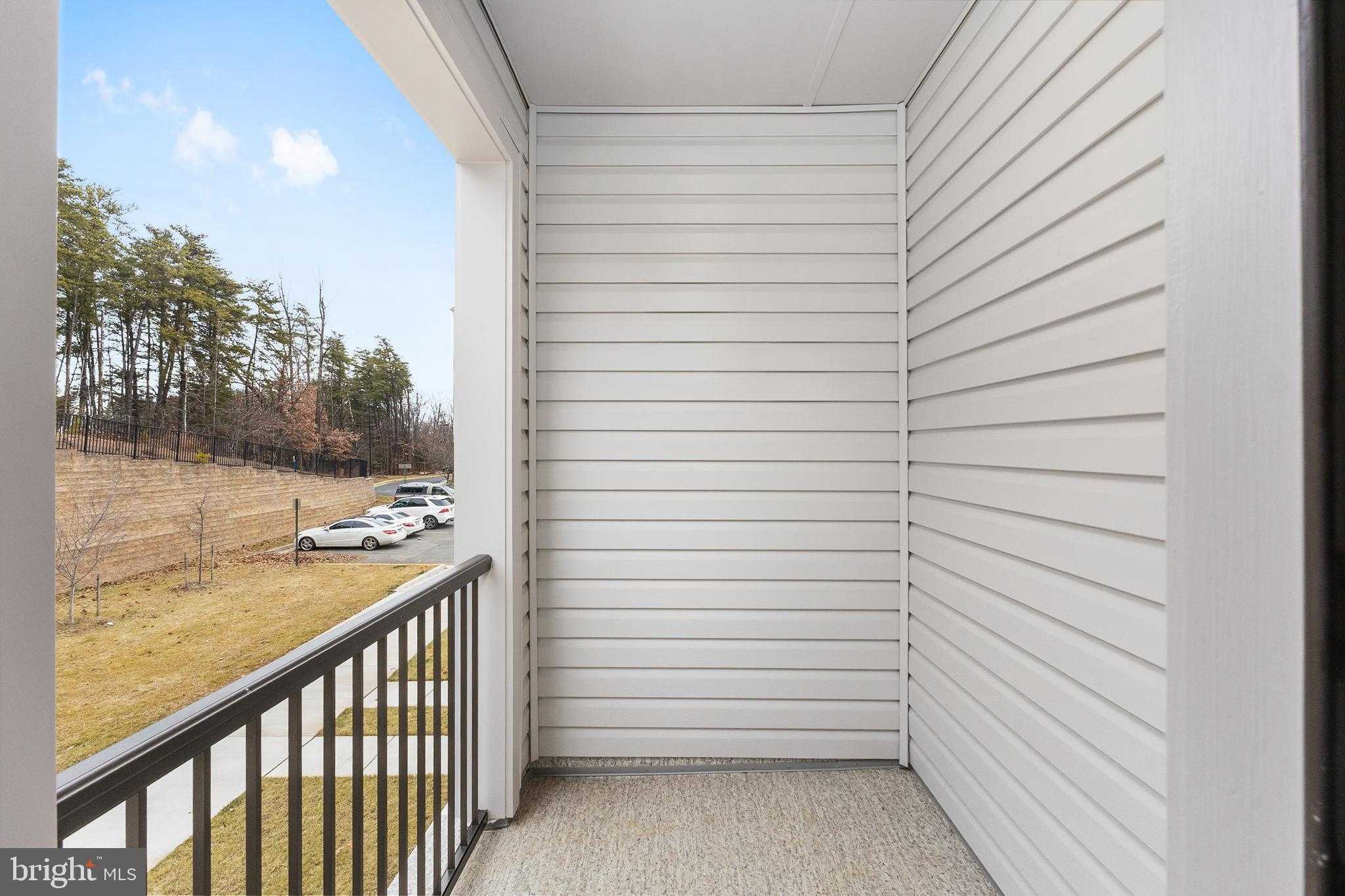 2540 Neabsco Common Pl photo 30