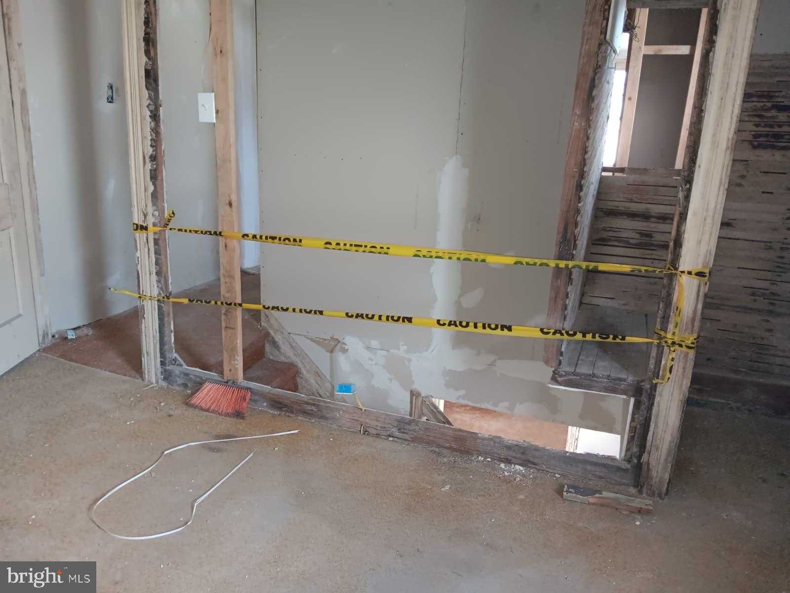 340 E 5th St photo 4