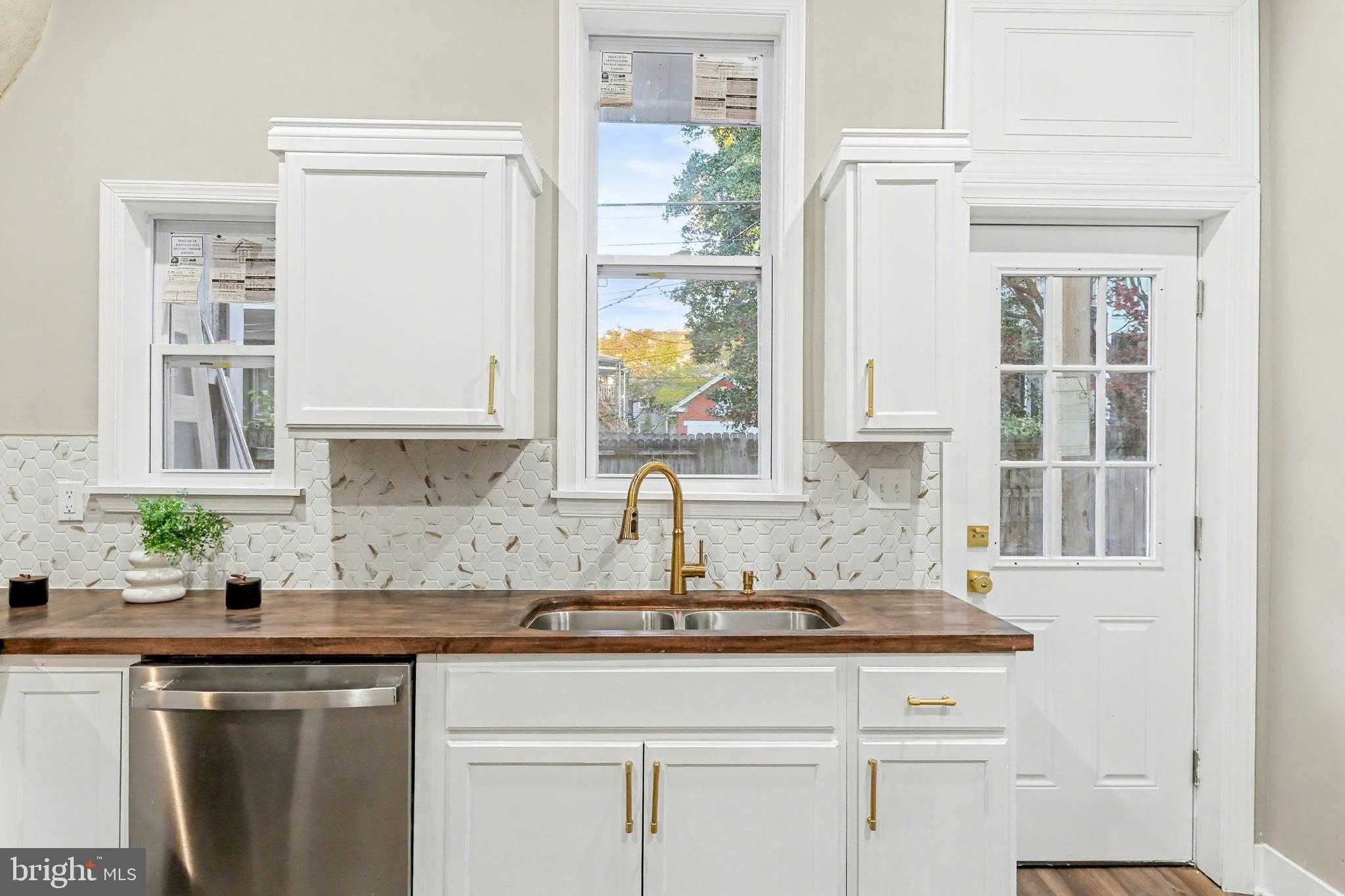 1833 N 2nd St photo 9