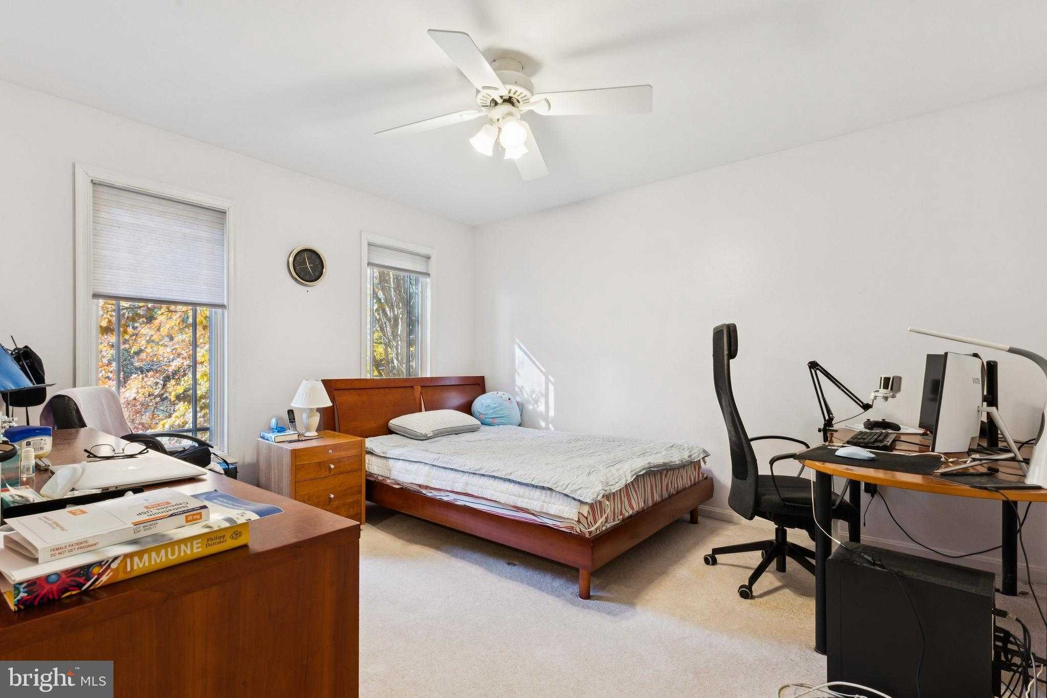 3406 Lyrac St photo 8