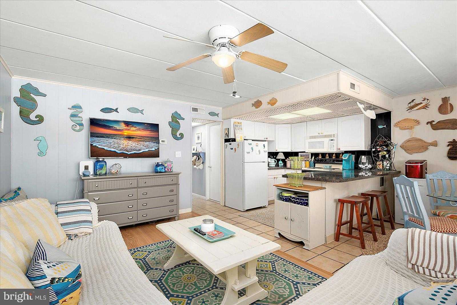 11 51st St Unit 202 photo 14