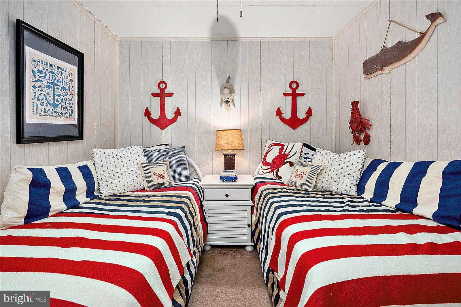 11 51st St Unit 202 photo 32